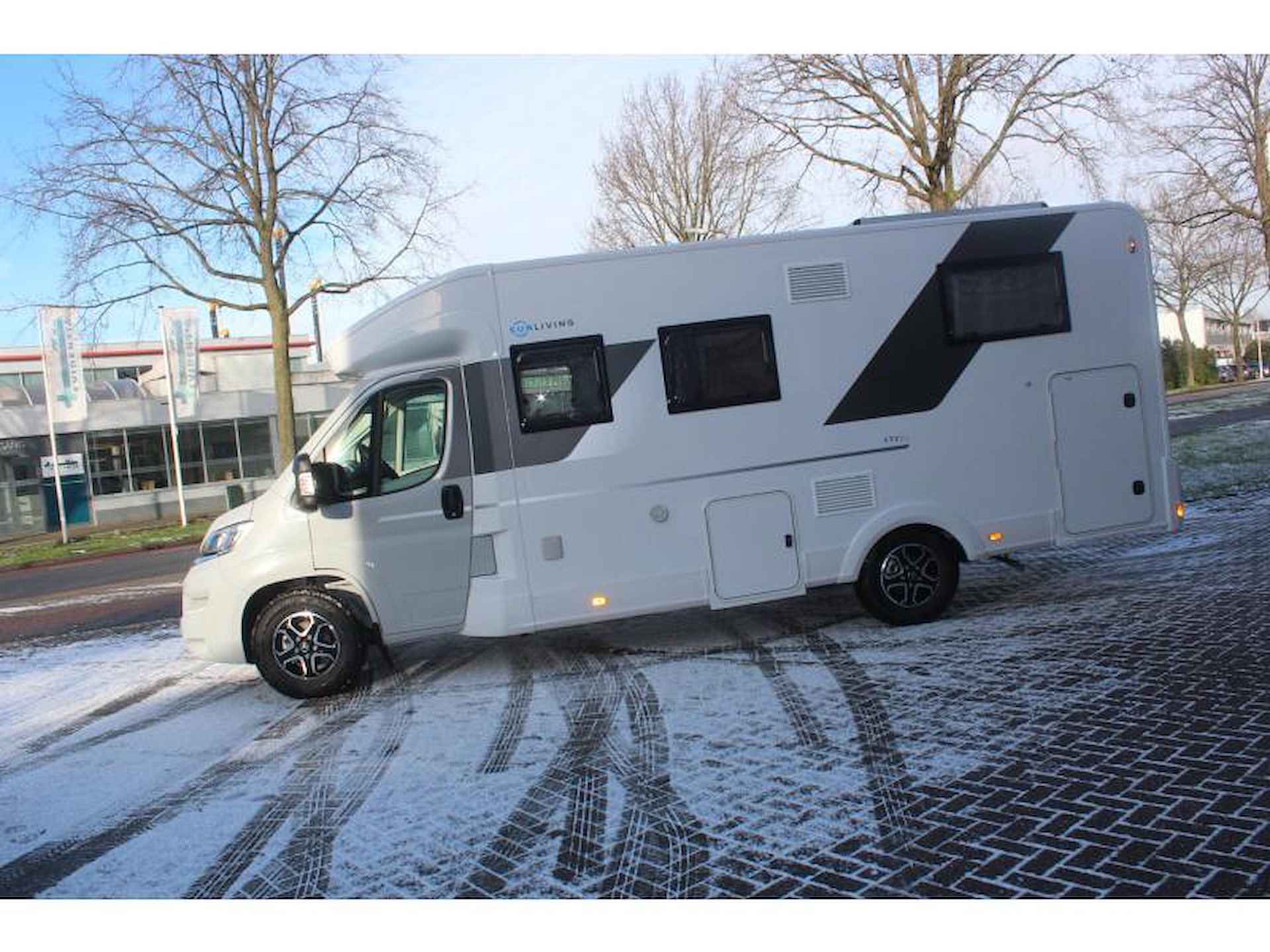 Sun Living S72DL  Nu binnen in Nieuweg - 4/25