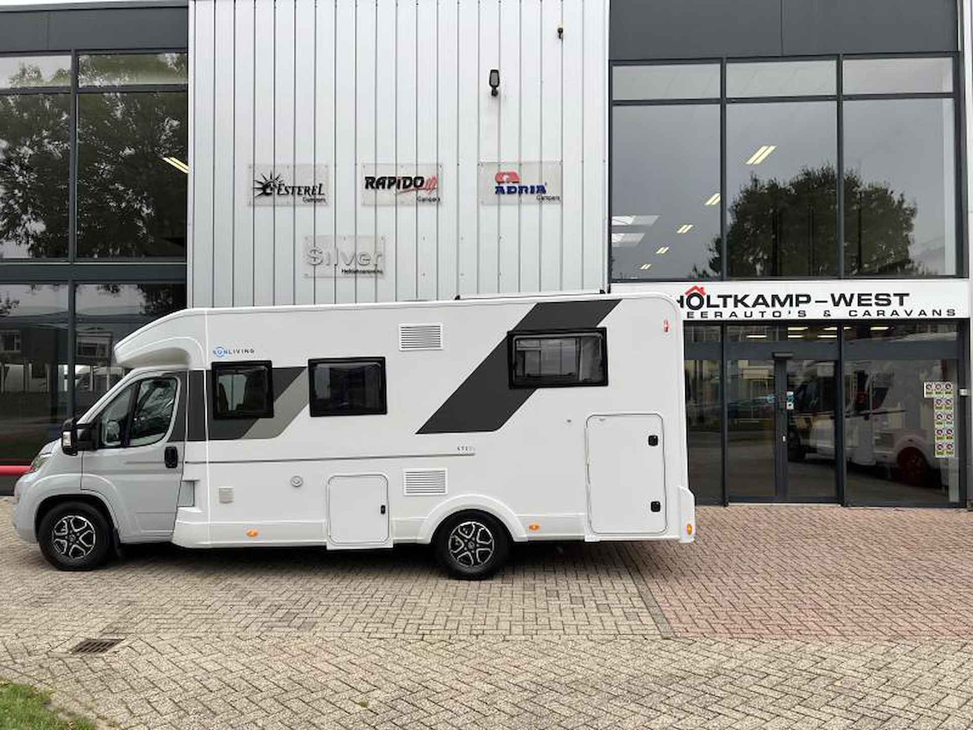 Sun Living S72DL  Nu binnen in Nieuweg - 4/23