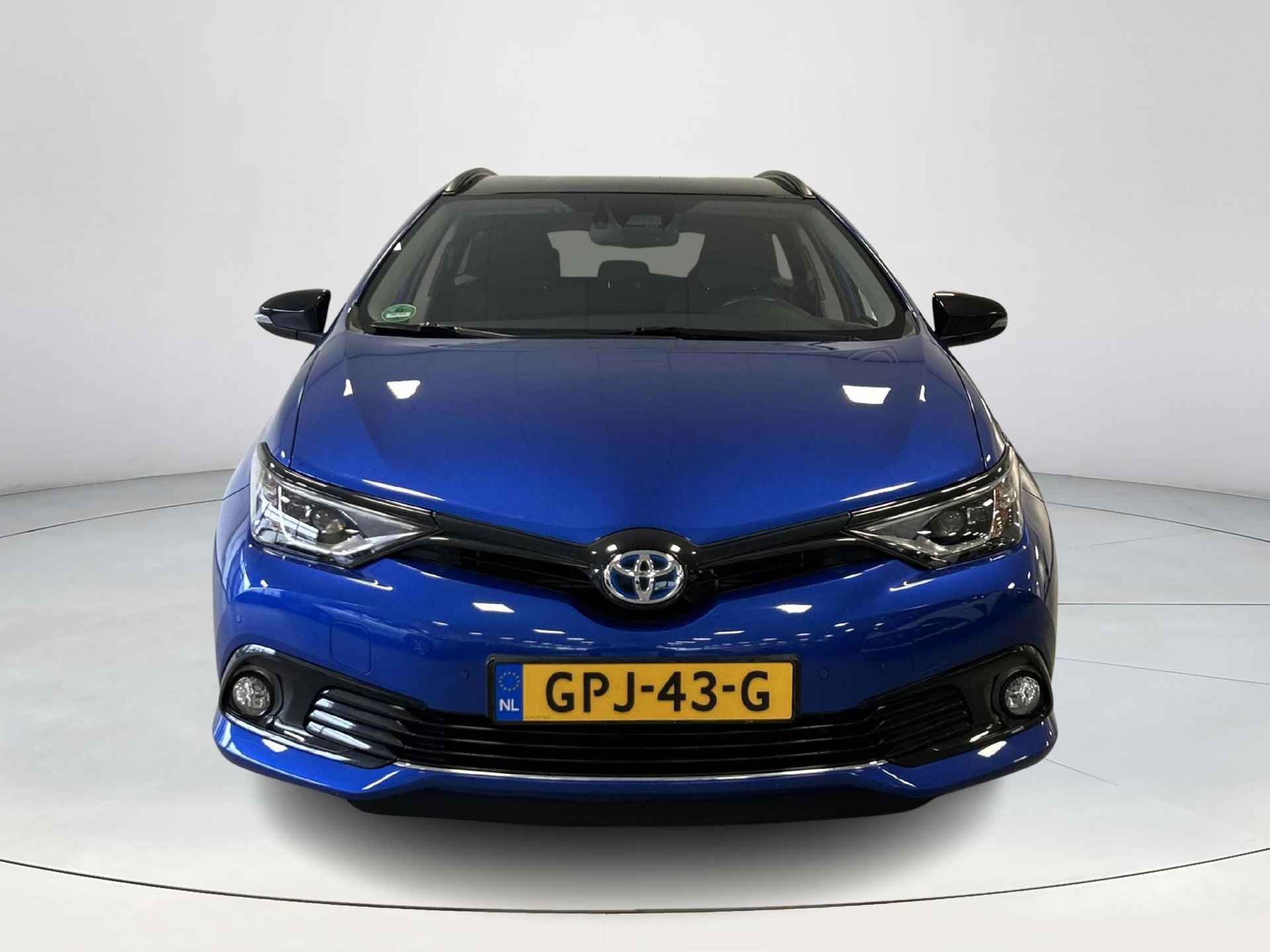 Toyota Auris Touring Sports 1.8 Hybrid Dynamic - 3/26