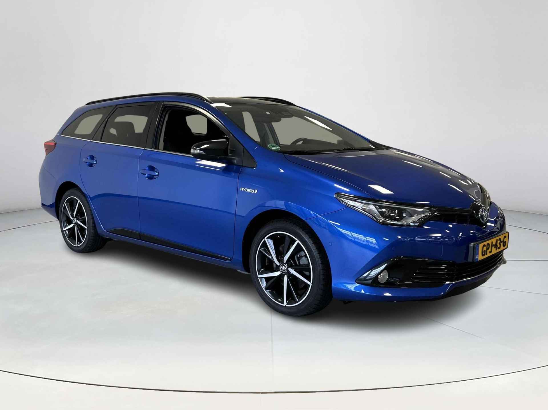 Toyota Auris Touring Sports 1.8 Hybrid Dynamic - 4/26