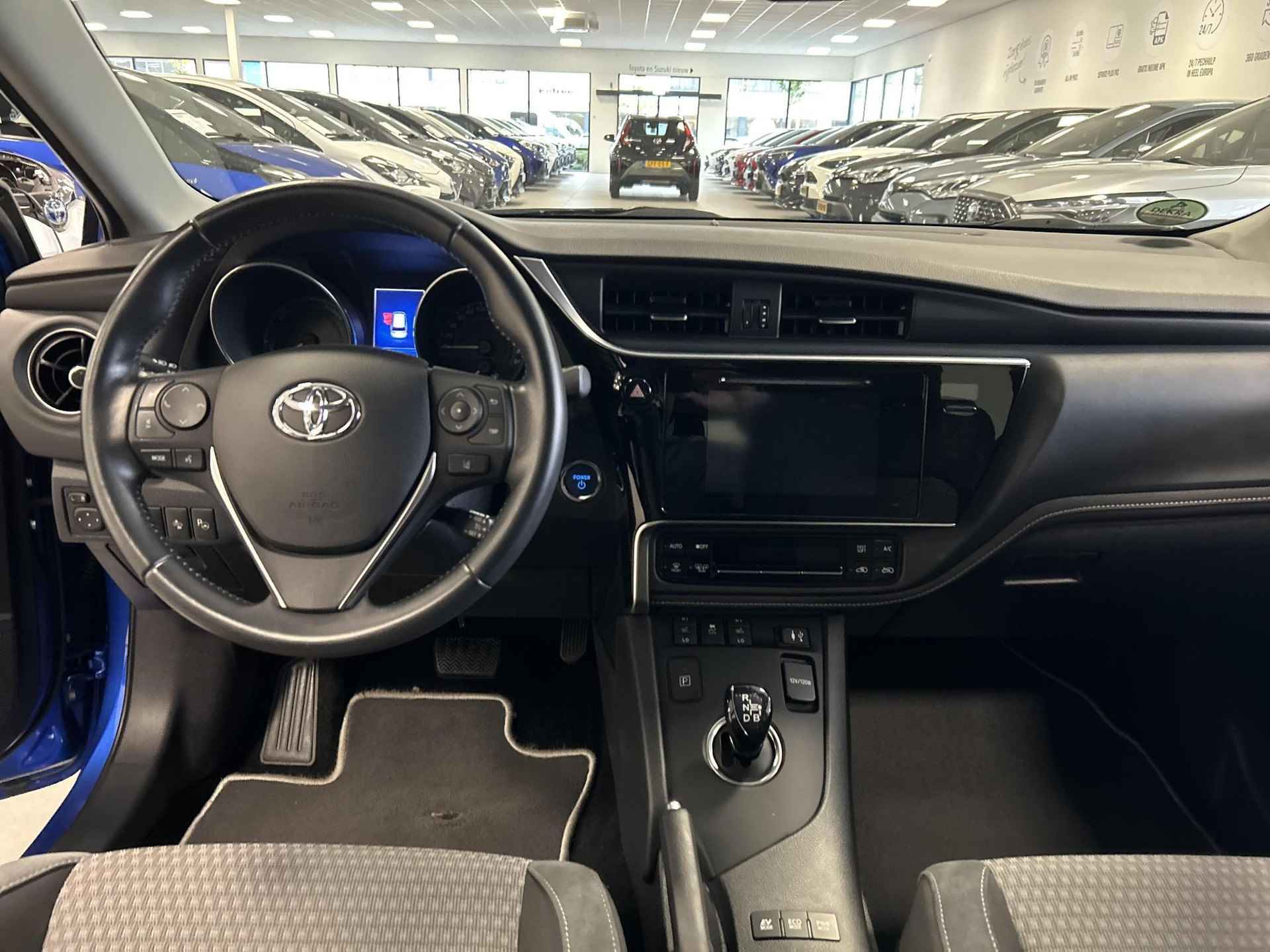 Toyota Auris Touring Sports 1.8 Hybrid Dynamic - 16/26