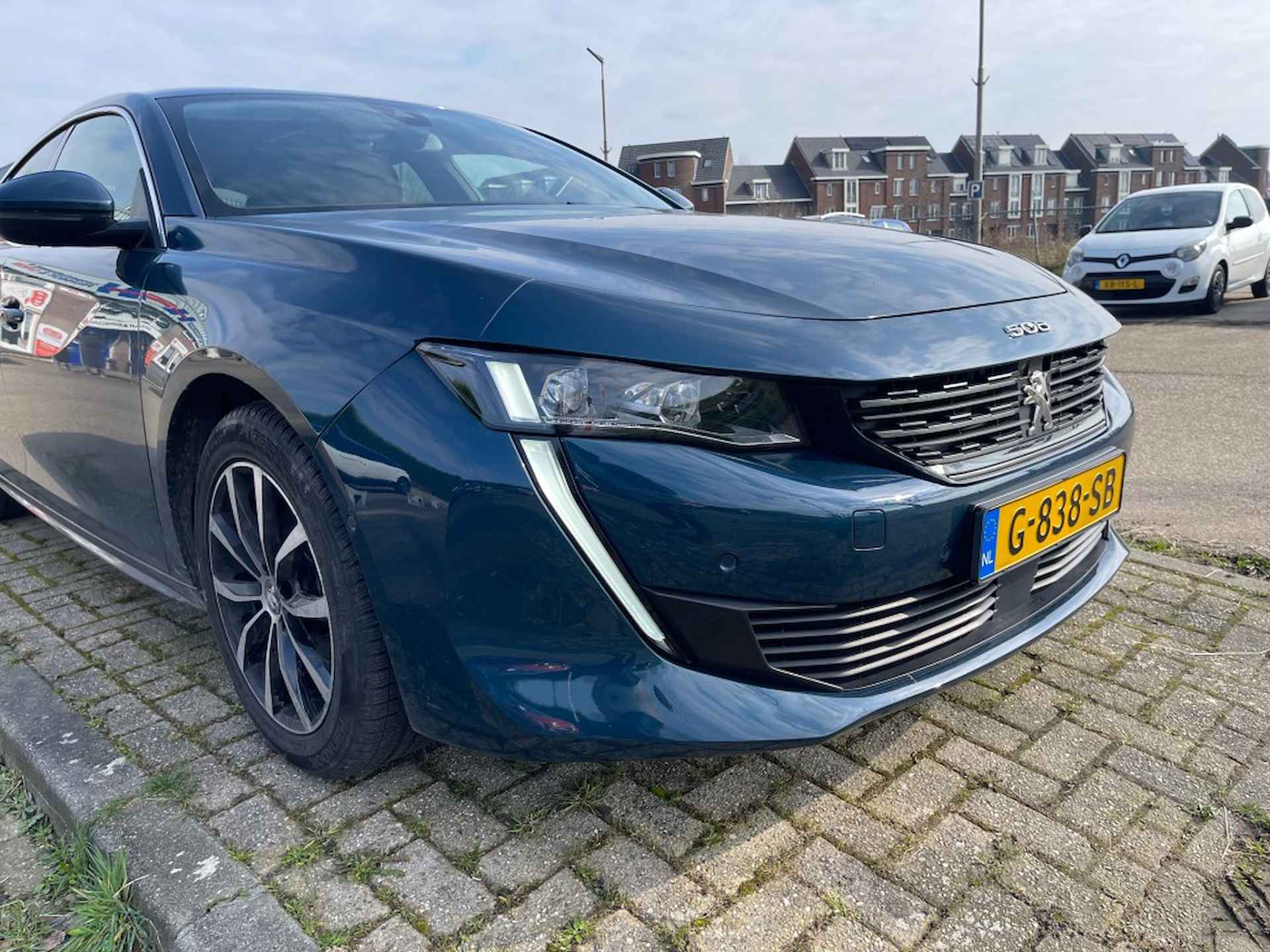 PEUGEOT 508 ALLURE  1.6-180PK EAT8 AUTOMAAT - CLIMATE CONTROLE - NAVIGATIE - - 31/33