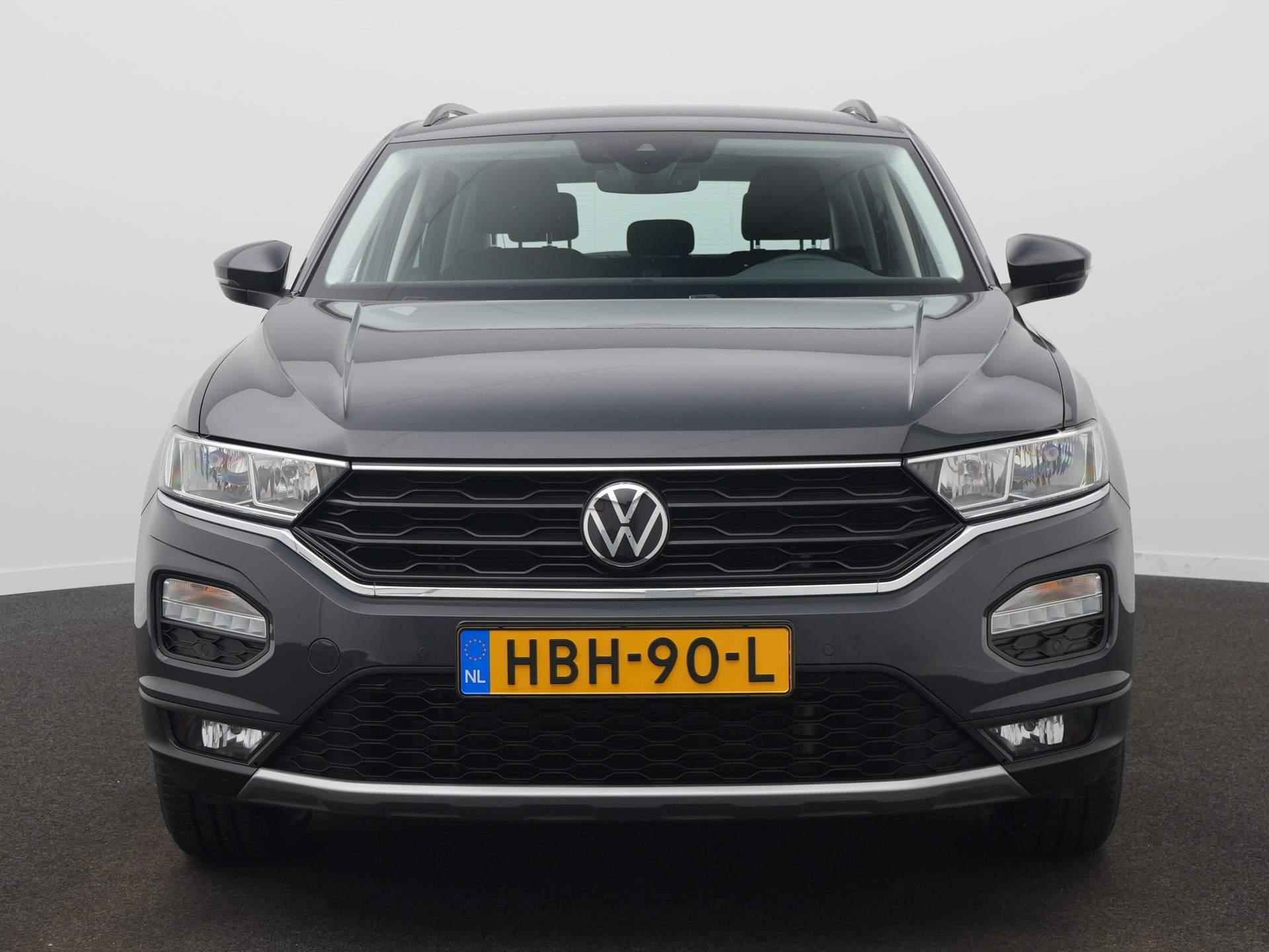 Volkswagen T-Roc 1.5 TSI Style Business Apple Carplay/Android Auto - Camera - Automaat - Winterpakket - 2/45