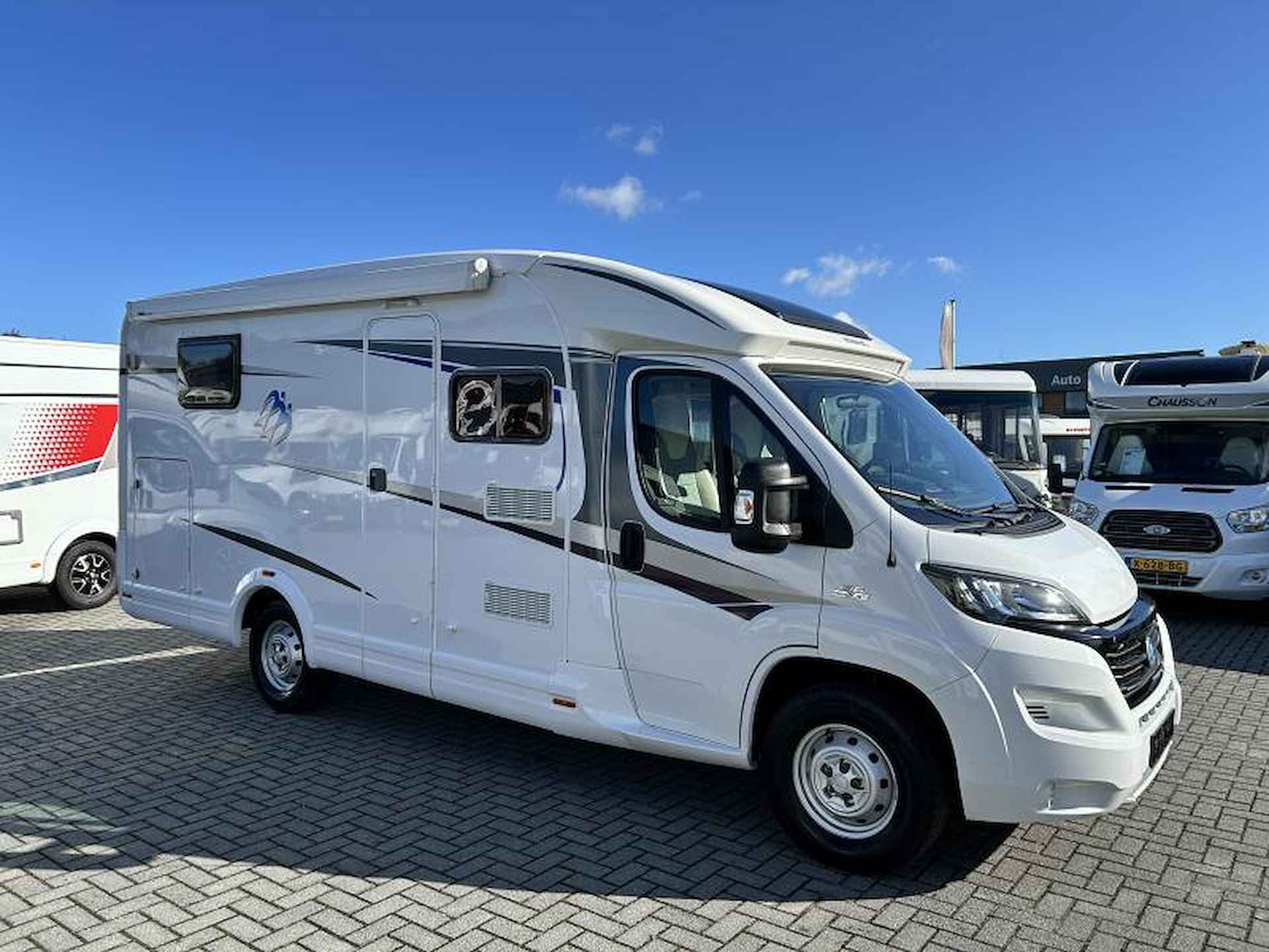 Knaus Van TI 600 ME Enkele-bedden/2015/6.60M - 2/24