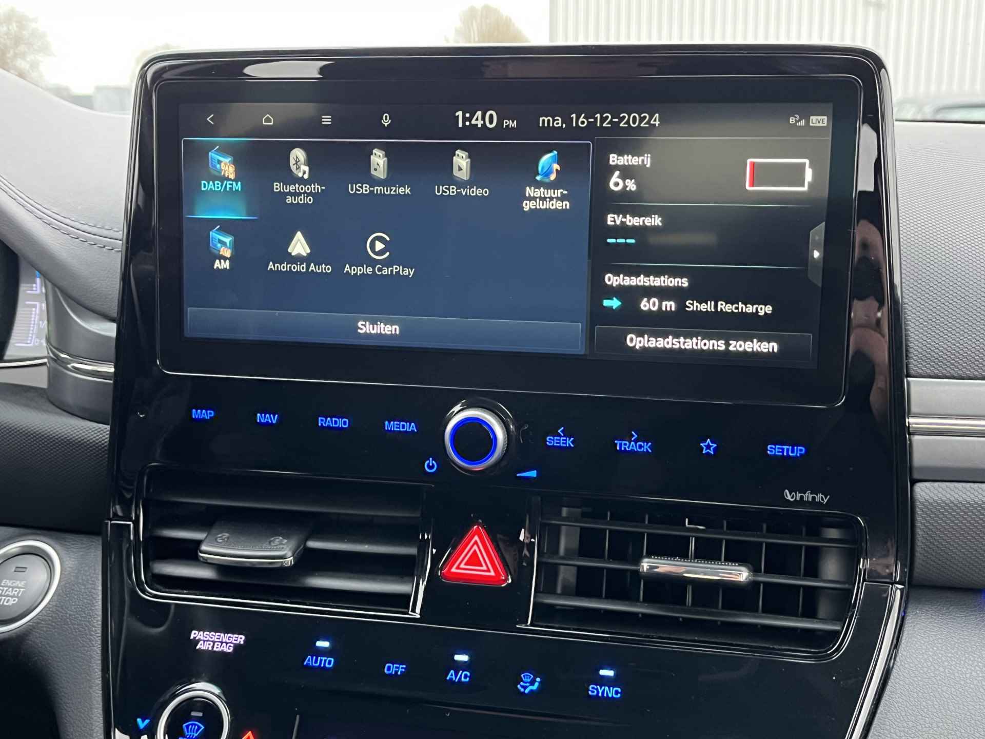 Hyundai IONIQ 1.6 GDi PHEV Comfort | Navigatie | Parkeercamera | Climate Control - 32/38