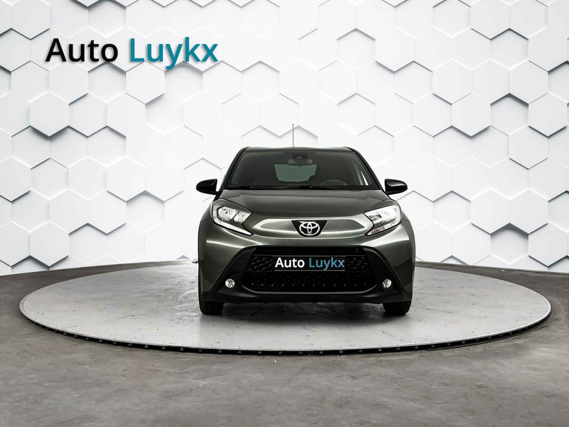 Toyota Aygo X 1.0 Pulse | 17'' L.M. Velgen | Adaptieve Cruise Control | App Connect - 7/36