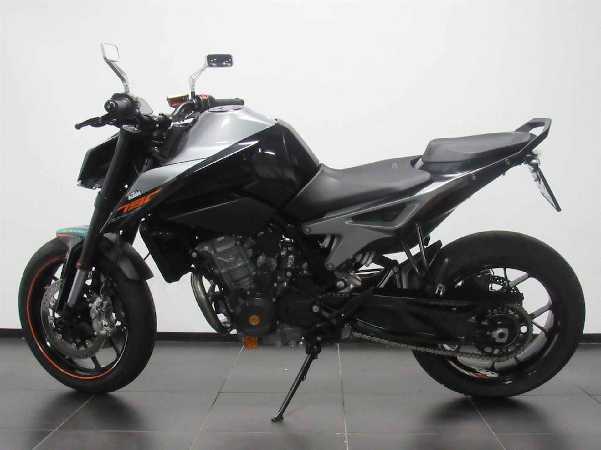 KTM 790 DUKE L ABS - 4/13