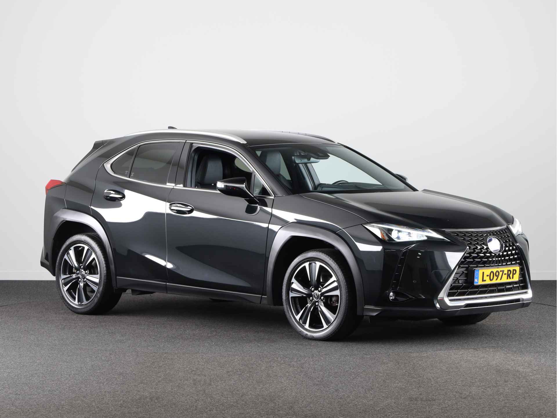 Lexus UX 250h Preference Line | Parkeersensoren | LM velgen | Dodehoek Ass. | - 16/51