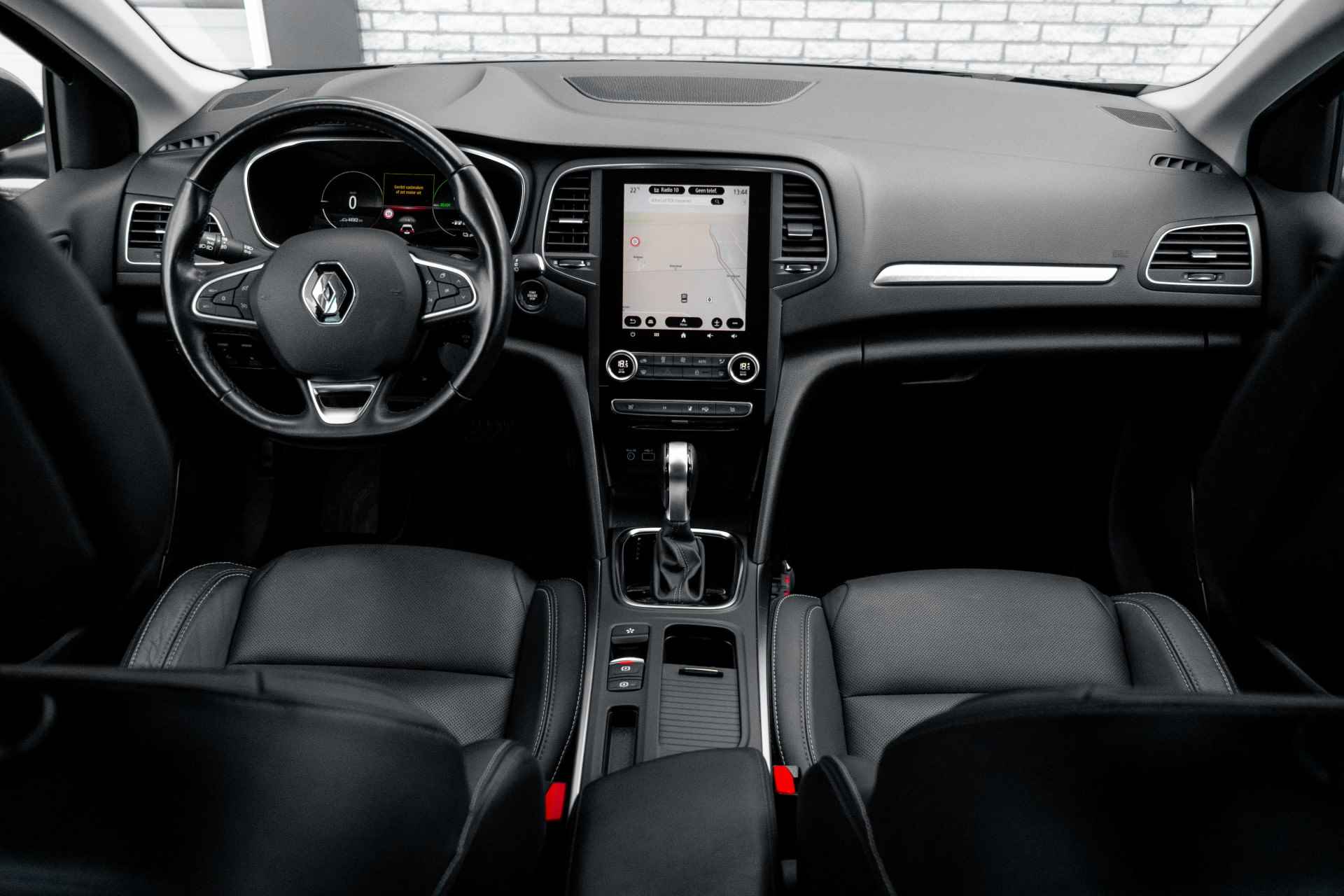 Renault Mégane Estate 1.6 E-Tech Plug-In Hybrid AUT 160 Business Edition One | Lederen bekleding | Stoel en stuurverwarming | LM Velgen | incl. Bovag rijklaarpakket met 12 maanden garantie - 8/48