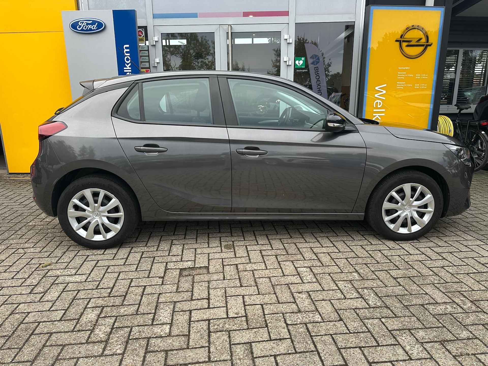 Opel Corsa 1.2 Turbo 100PK Edition+ | AIRCO| NAVIGATIE| PARKEERSENSOREN| APPLE CARPLAY\ANDROID AUTO| CRUISE CONTROL| DAB| - 8/33