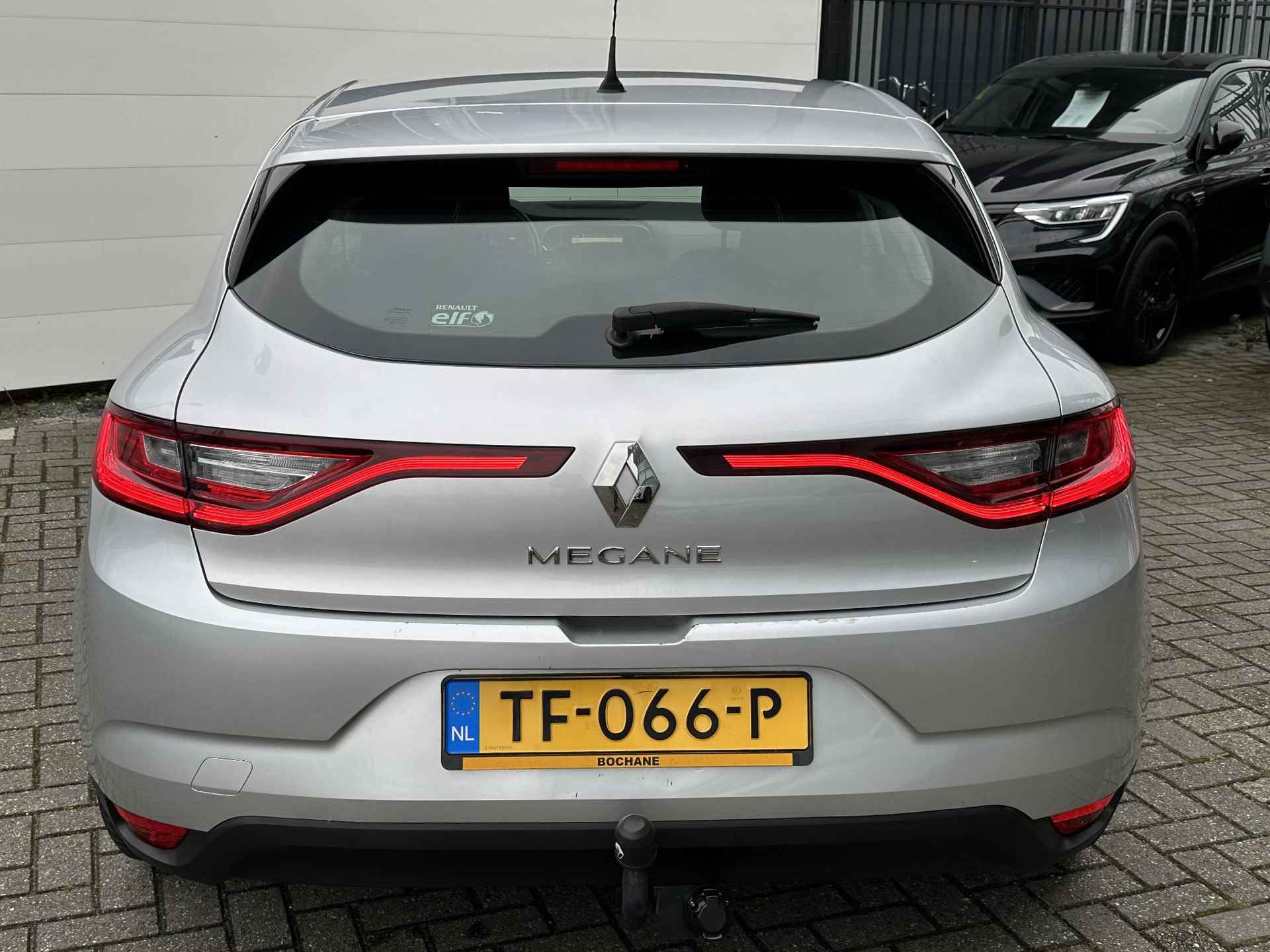 Renault Mégane 1.2 TCe Zen | Trekhaak | Navigatie | Airco | Cruise | Historie! - 16/34