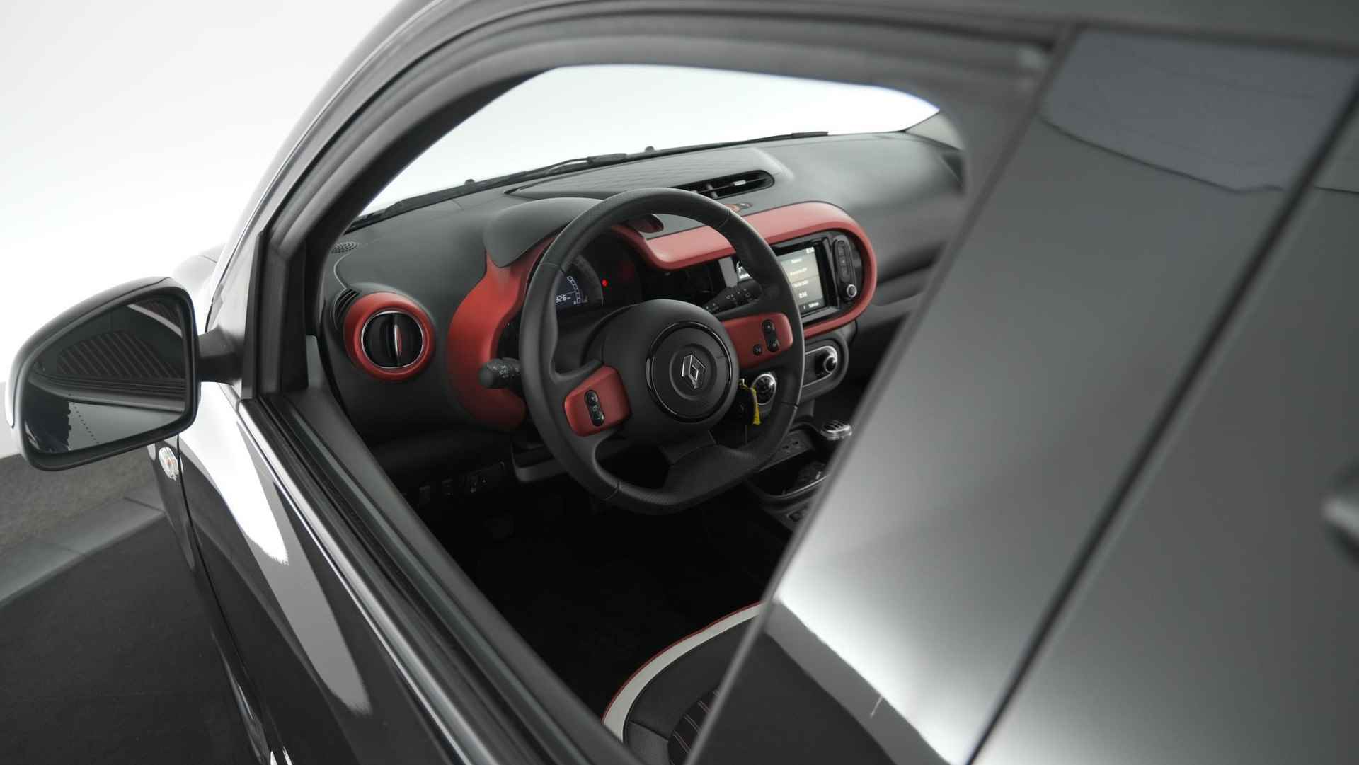 Renault Twingo 1.0 SCe Intens | Camera | Elektrisch Vouwdak | Apple Carplay | Climate Control - 3/67