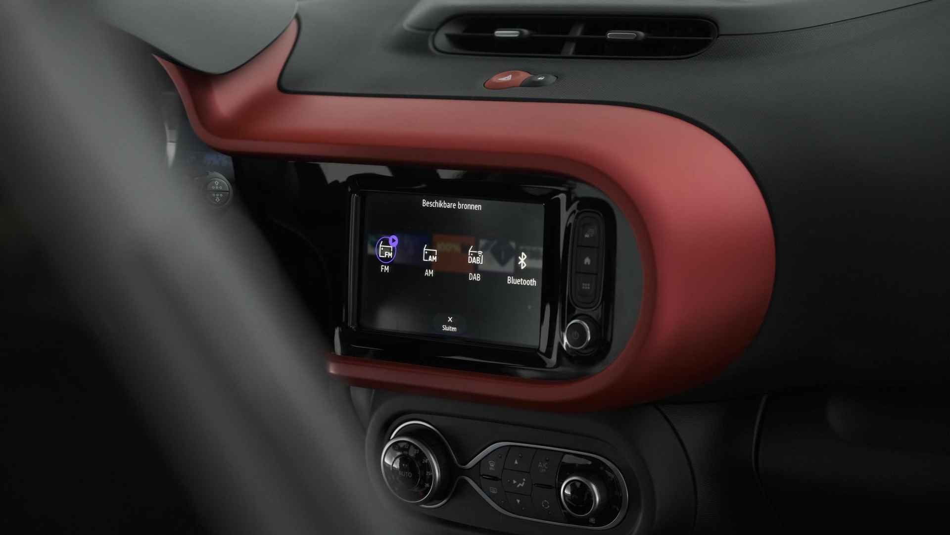 Renault Twingo 1.0 SCe Intens | Camera | Elektrisch Vouwdak | Apple Carplay | Climate Control - 46/67
