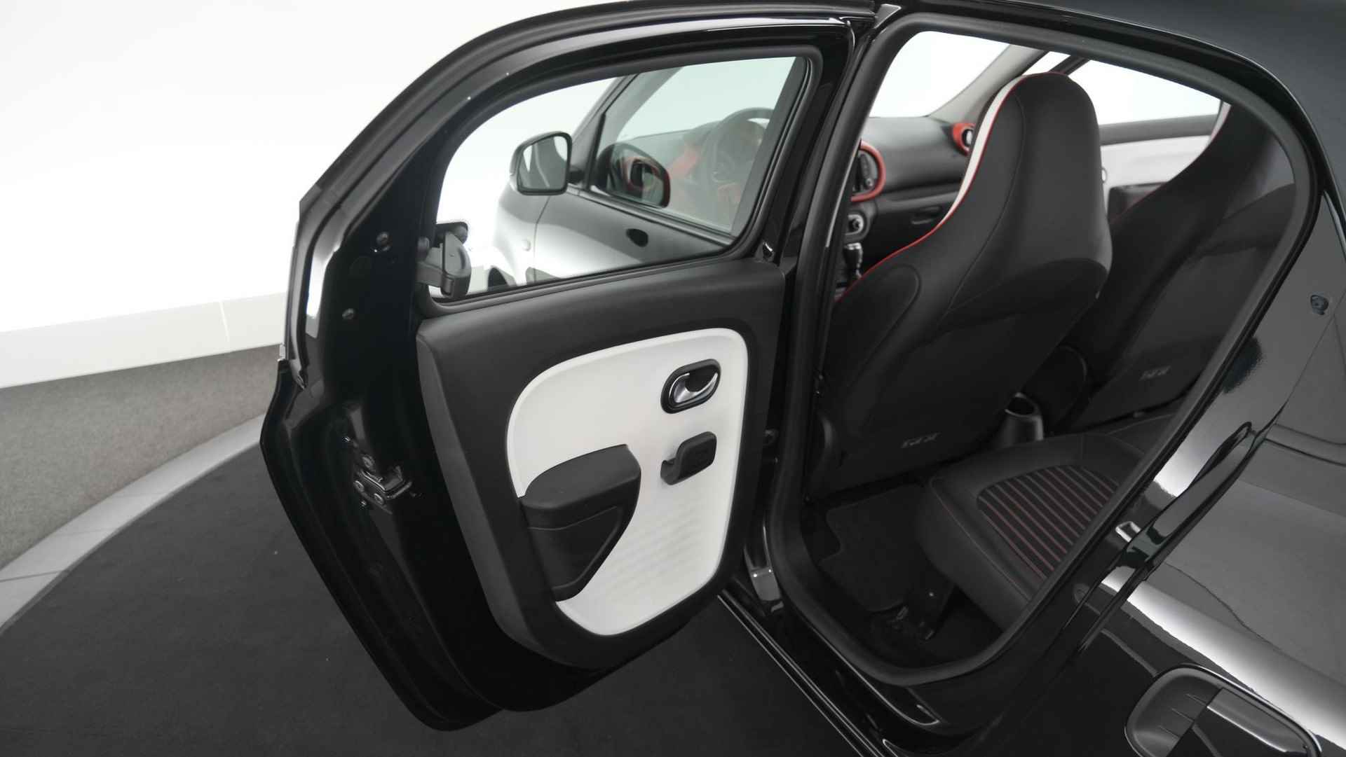 Renault Twingo 1.0 SCe Intens | Camera | Elektrisch Vouwdak | Apple Carplay | Climate Control - 58/67
