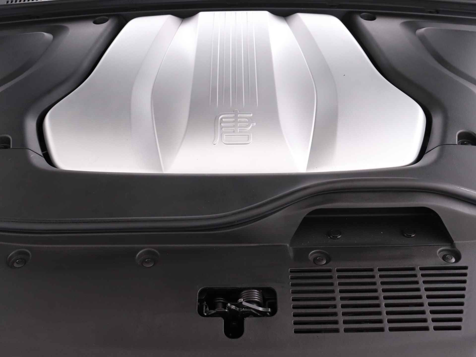 BYD TANG AWD Executive 86 kWh | €10.000 Voorraad Voordeel! Direct Rijden! | Leder | Keyless | Camera | 7 Persoons | Stoel en Stuurverwarming | - 36/45