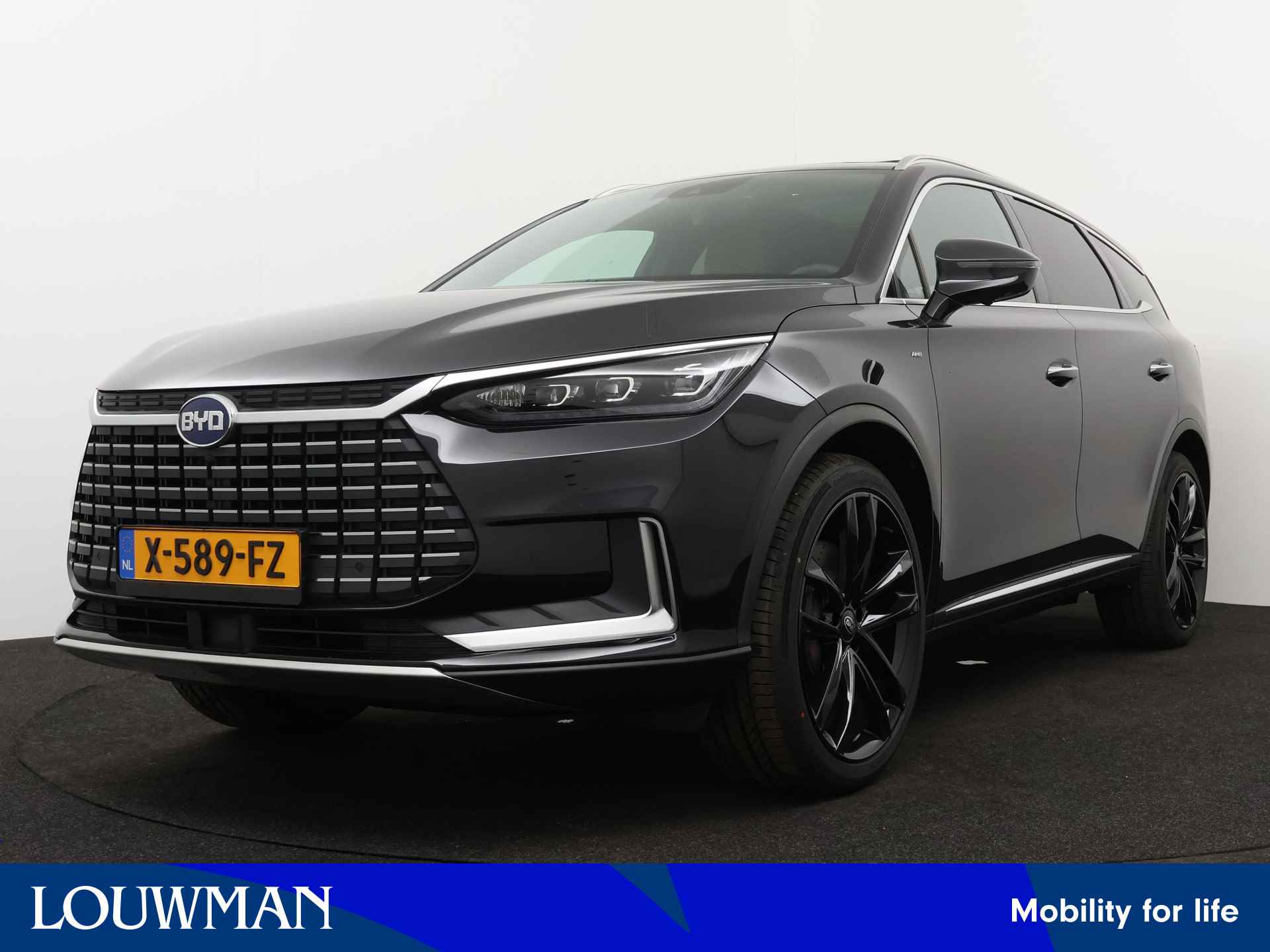 BYD TANG AWD Executive 86 kWh | €24.000 Voorraad Voordeel! Direct Rijden! | Leder | Keyless | Camera | 7 Persoons | Stoel en Stuurverwarming | - 1/45