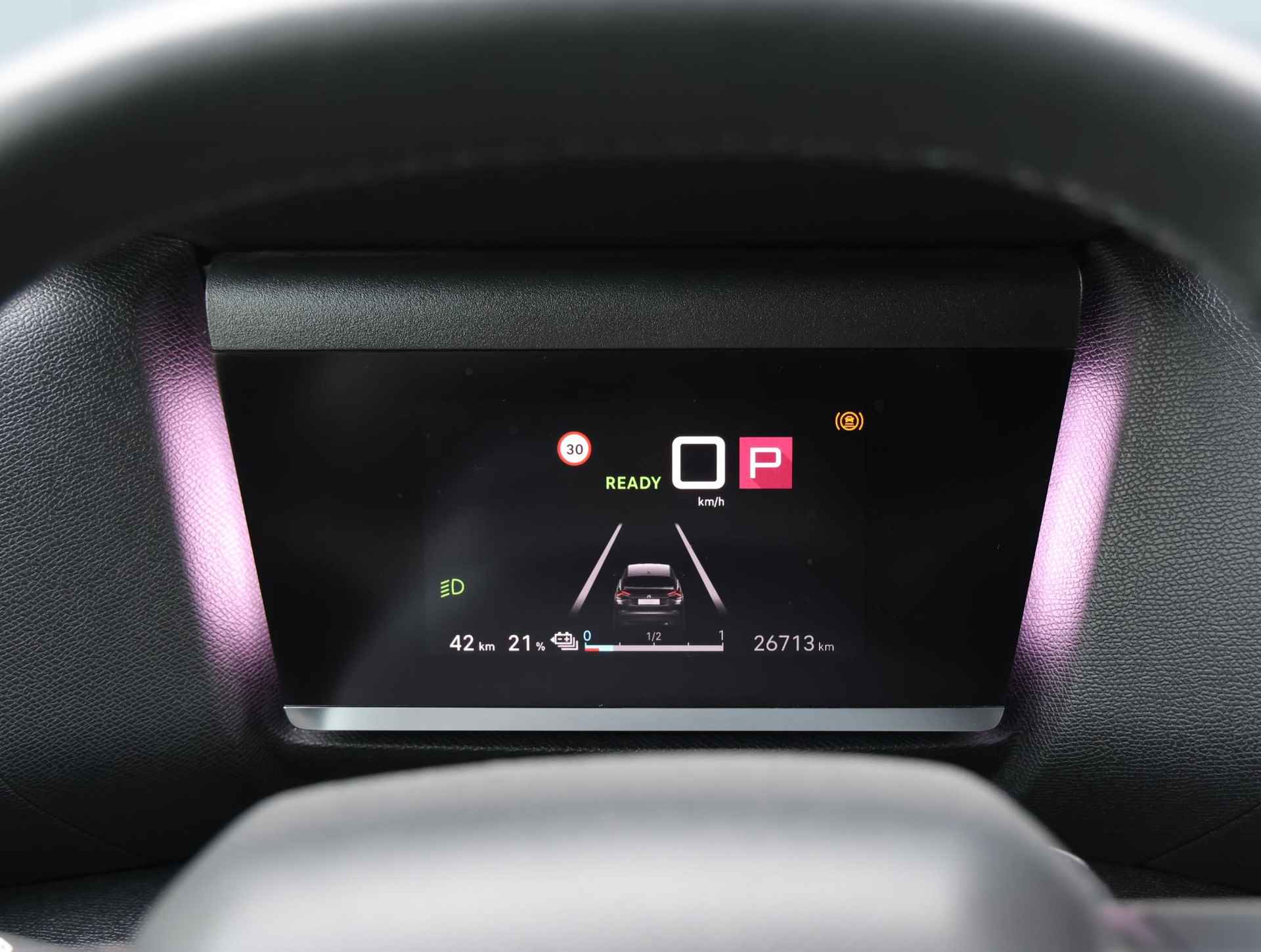 Citroen Ë-C4 Feel Pack 50 kWh 3-fase | Winterpakket | Achteruitrijcamera | Climate | Apple Carplay/Android Auto | 18" LMV - 31/44