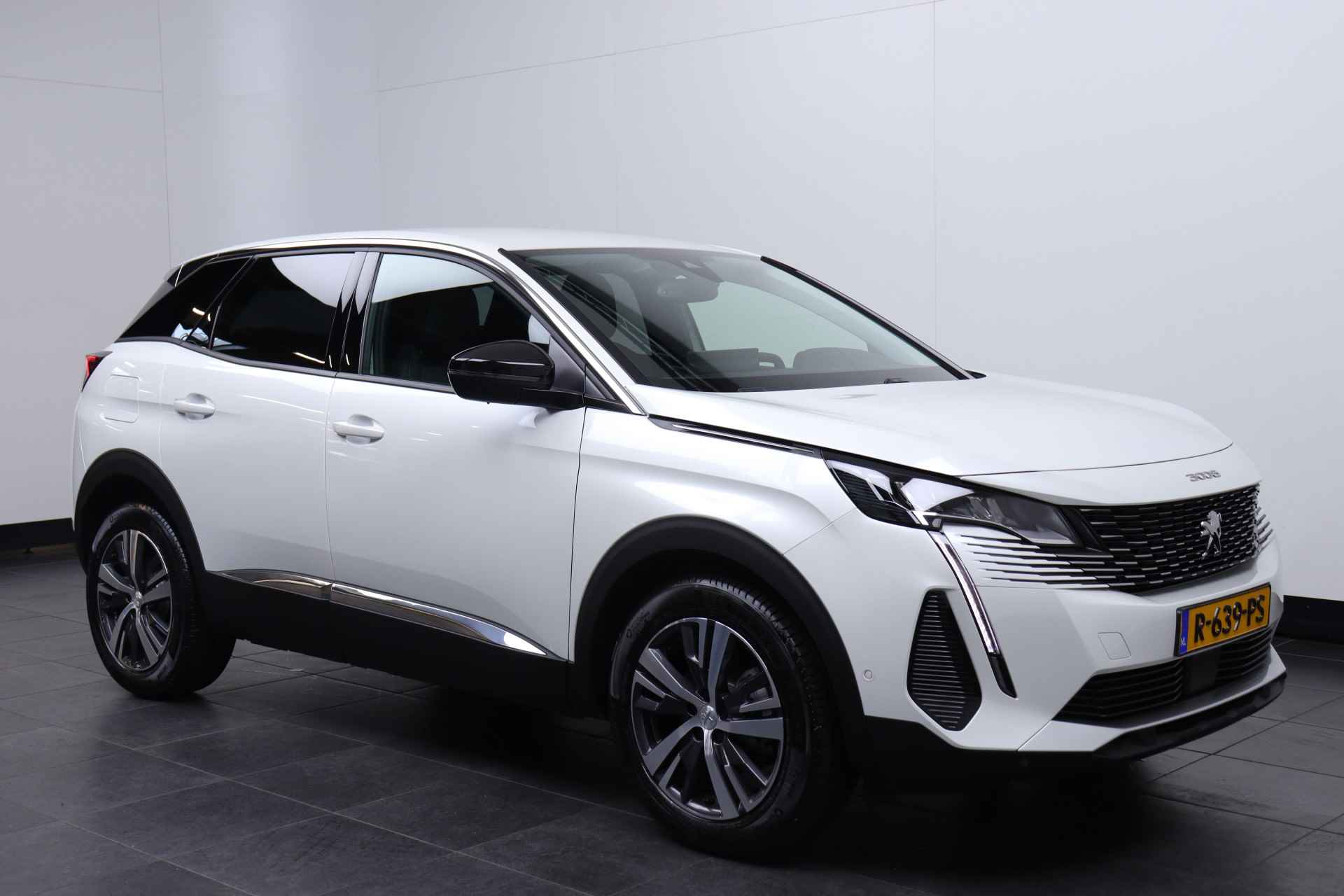 Peugeot 3008 1.2 130Pk Allure | Automaat | Camera | Leder/Stof | Stoelverwarming | Dode hoek | Keyless | Carplay | Rijstrooksensor | Carplay | Getint glas | Navigatie | Clima | Cruise | 18'' Lichtmetaal - 12/34