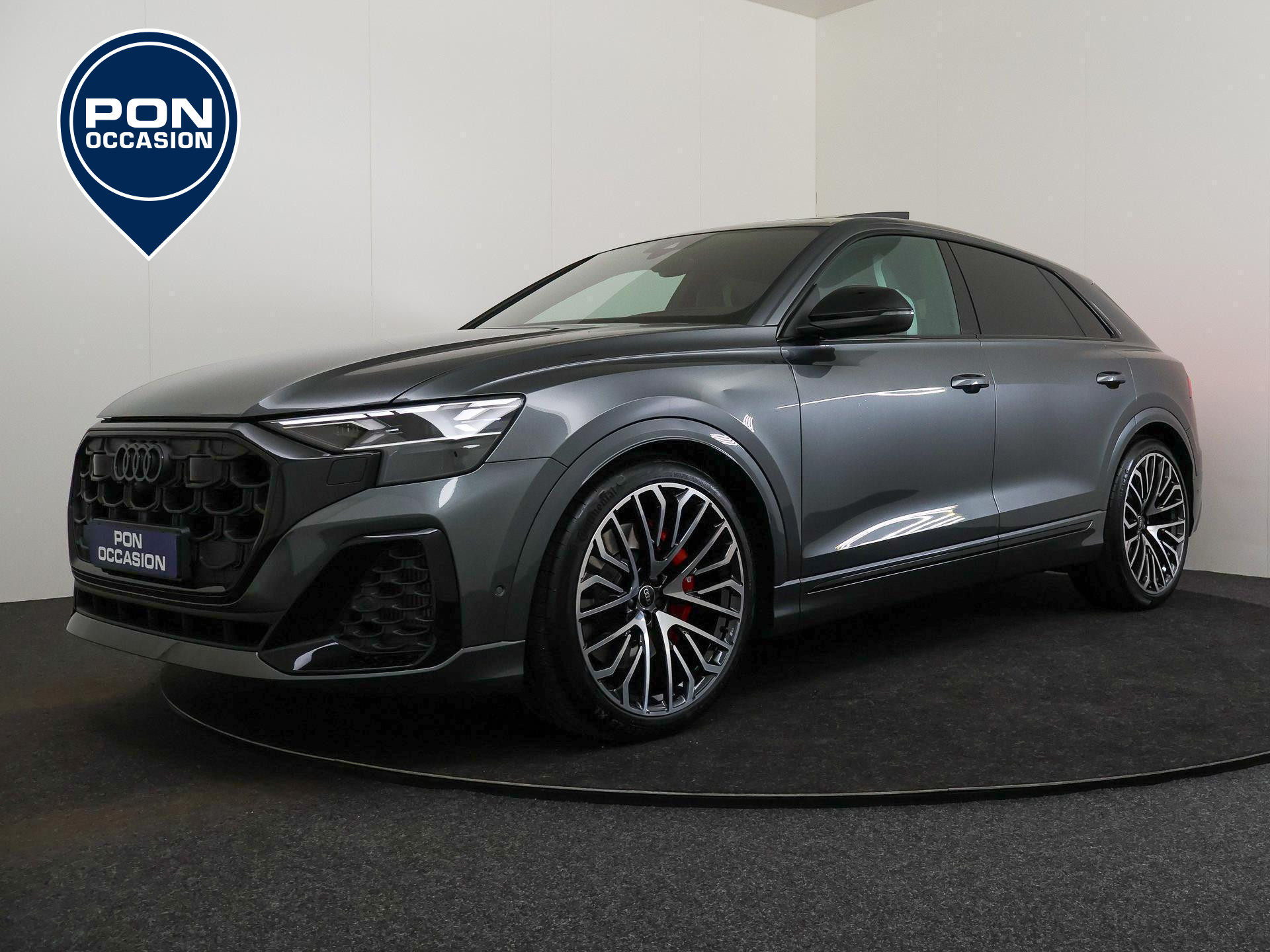 Audi SQ8 4.0 TFSI 507PK quattro | Audi Exclusive | 23''| Carbon inleg | Sportdifferentieel | OLED | Servosluiting | Assistentiepakket + | Stoelventilatie/massage | NP: €243.000,- | Verlengde fabrieksgarantie*