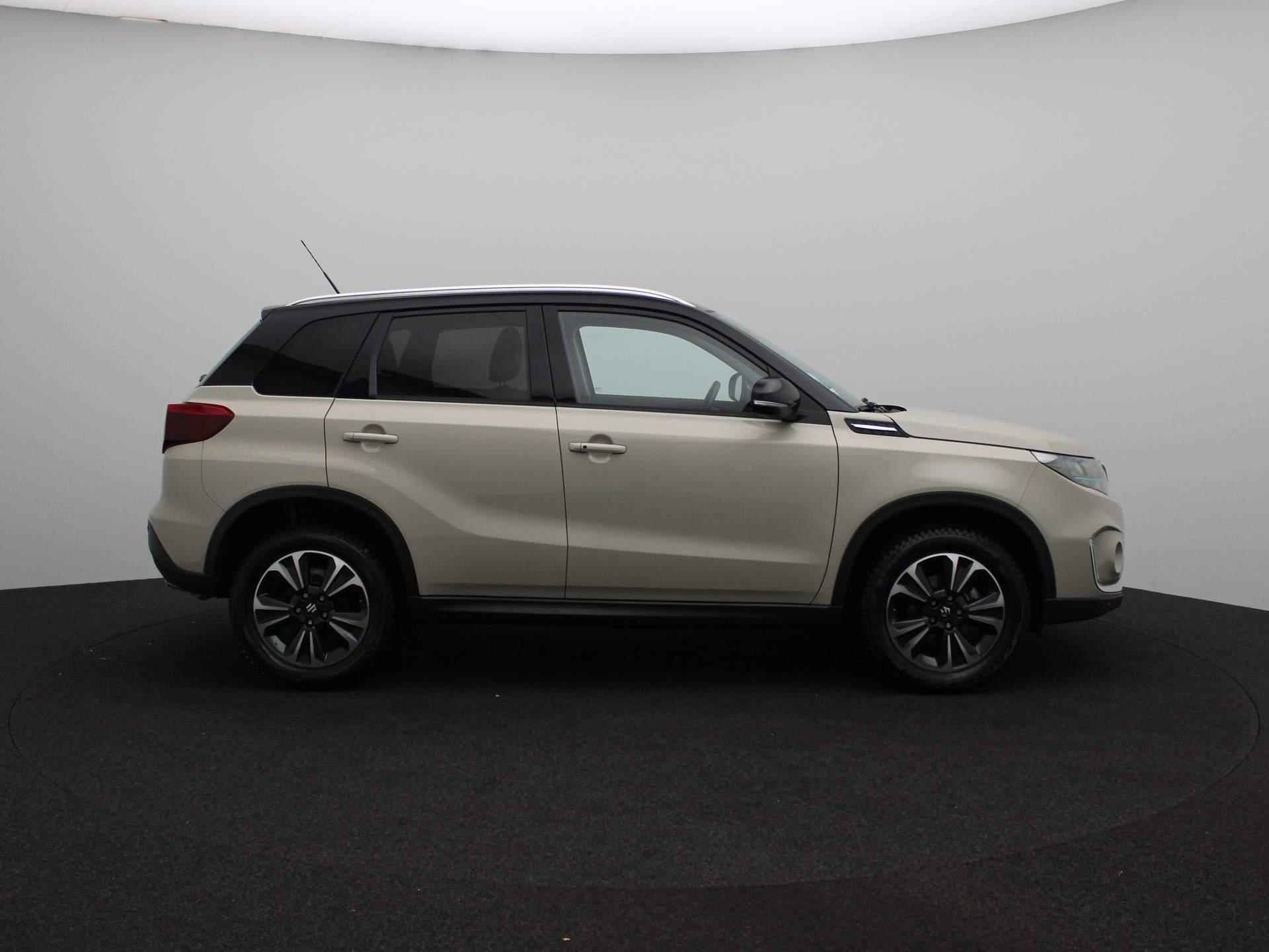 Suzuki Vitara 1.4 Boosterjet Style Smart Hybrid - 6/26