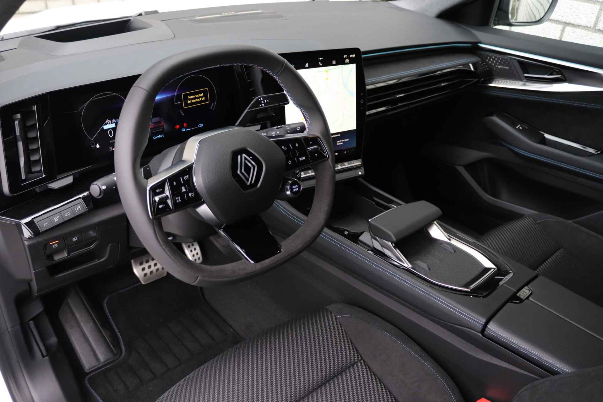 Renault Austral 1.2 E-Tech Hybrid 200 Iconic Esprit Alpine | Navigatie | Harman-Kardon Audio | Head-Up Display | LM-Velgen | - 5/40