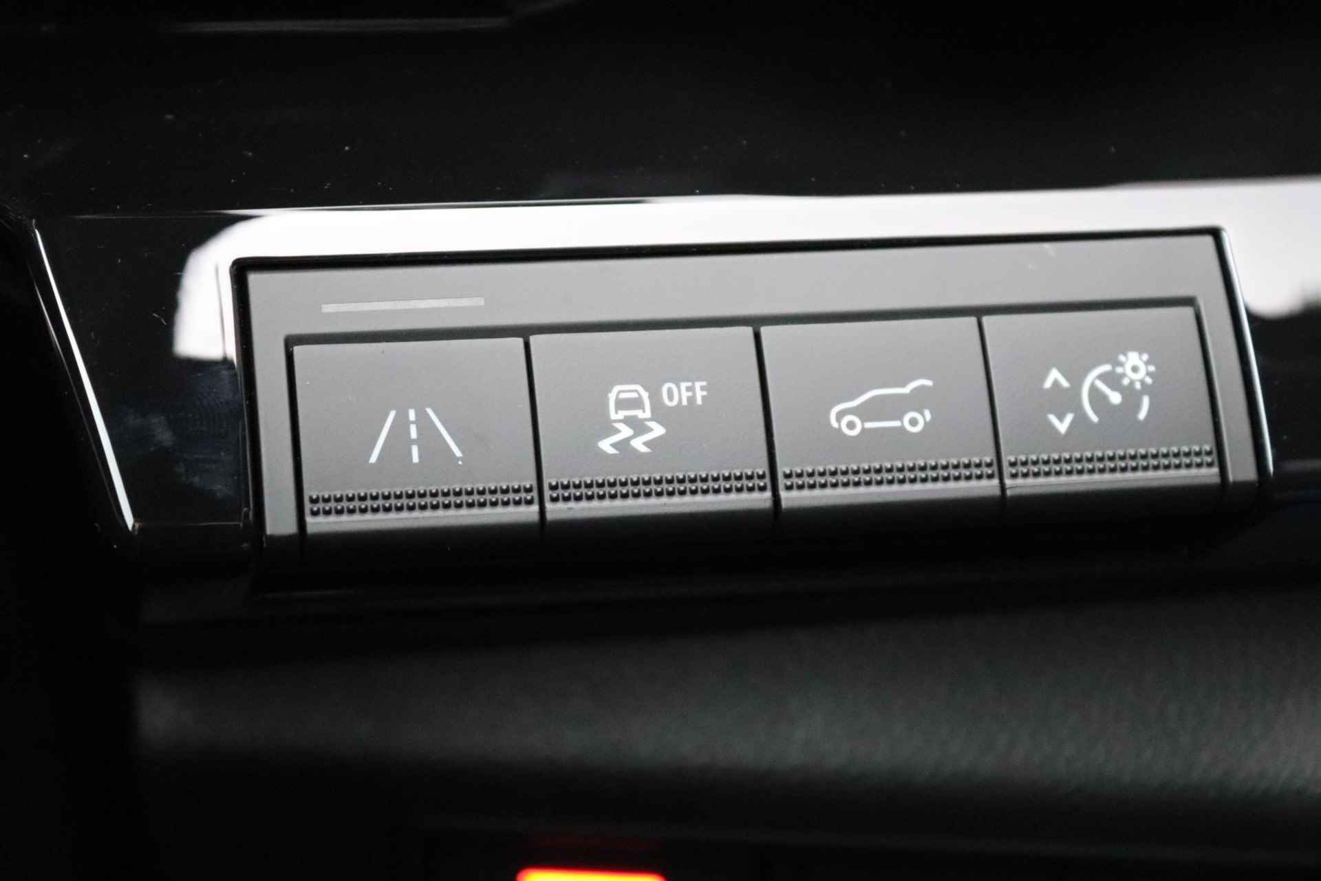 Renault Austral 1.2 E-Tech Hybrid 200 Iconic Esprit Alpine | Navigatie | Harman-Kardon Audio | Head-Up Display | LM-Velgen | - 38/40