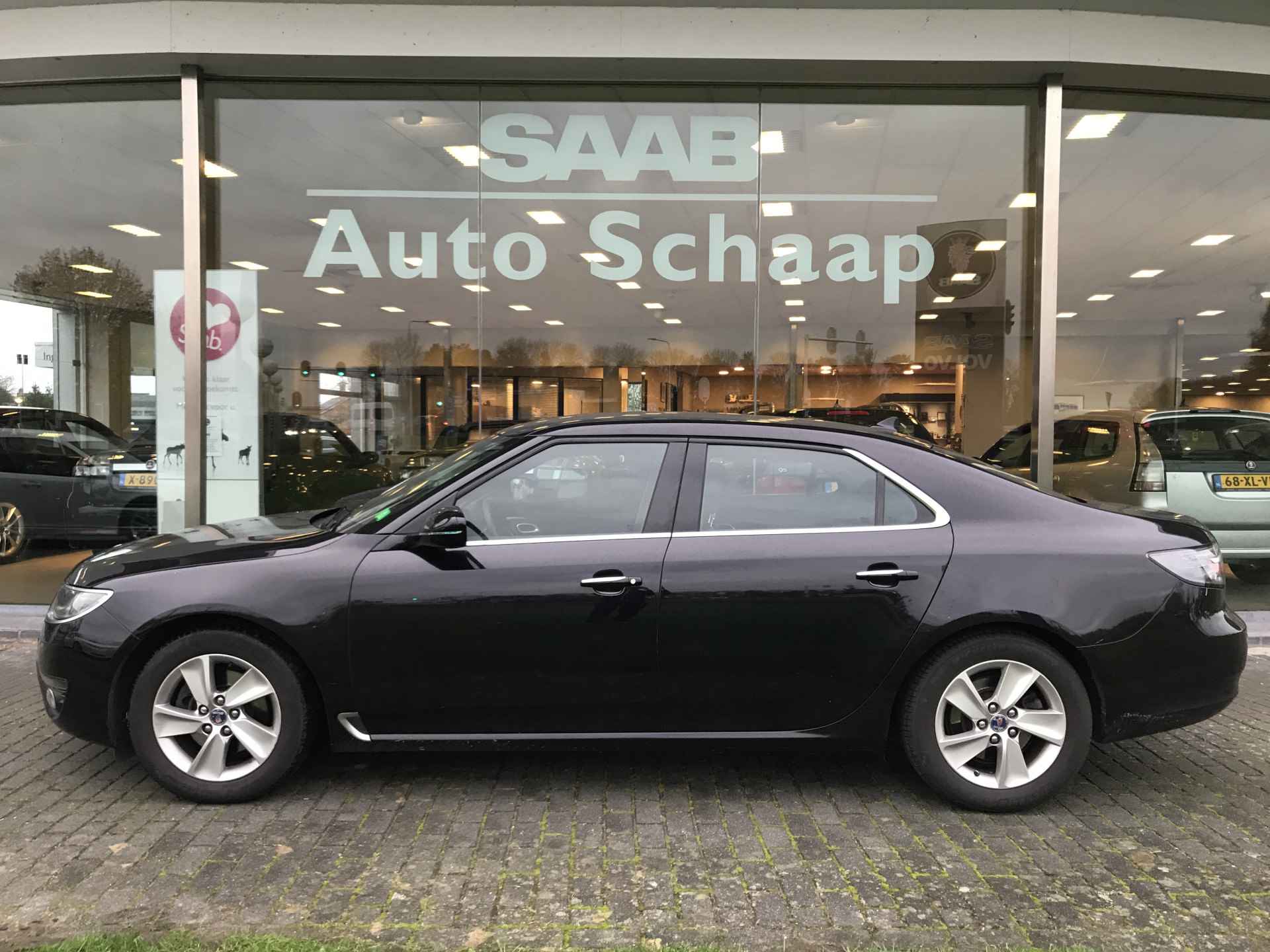 Saab 9-5 2.0T Vector Exklusiv | Rijklaar incl garantie | Lederen bekleding Navigatie Xenon Afneembare trekhaak - 2/12