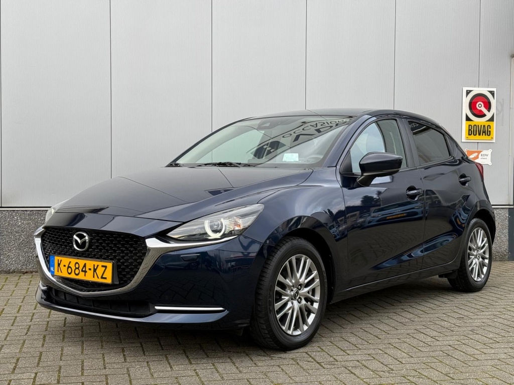 Mazda 2  1.5 Skyact-G Luxury | trekhaak | Carplay | headup | stoel/stuur