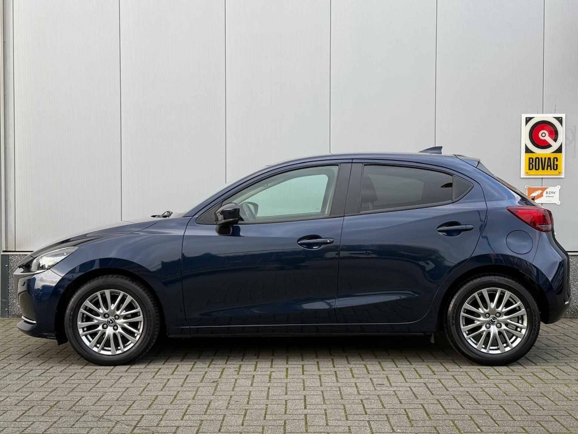 Mazda 2  1.5 Skyact-G Luxury | trekhaak | Carplay | headup | stoel/stuur - 6/21