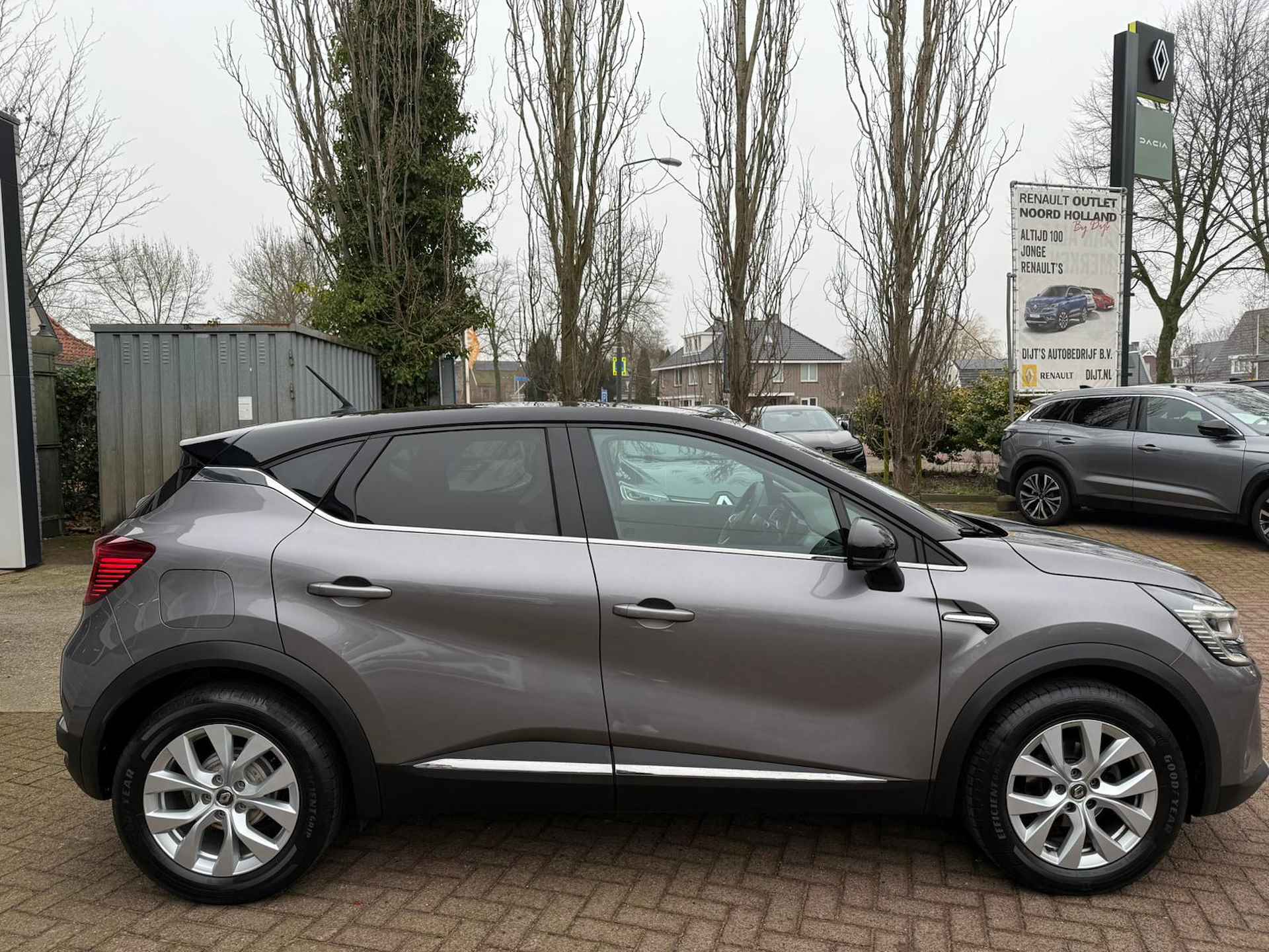 Renault Captur 1.0 TCe 100 Bi-Fuel Intens LPG - 4/18