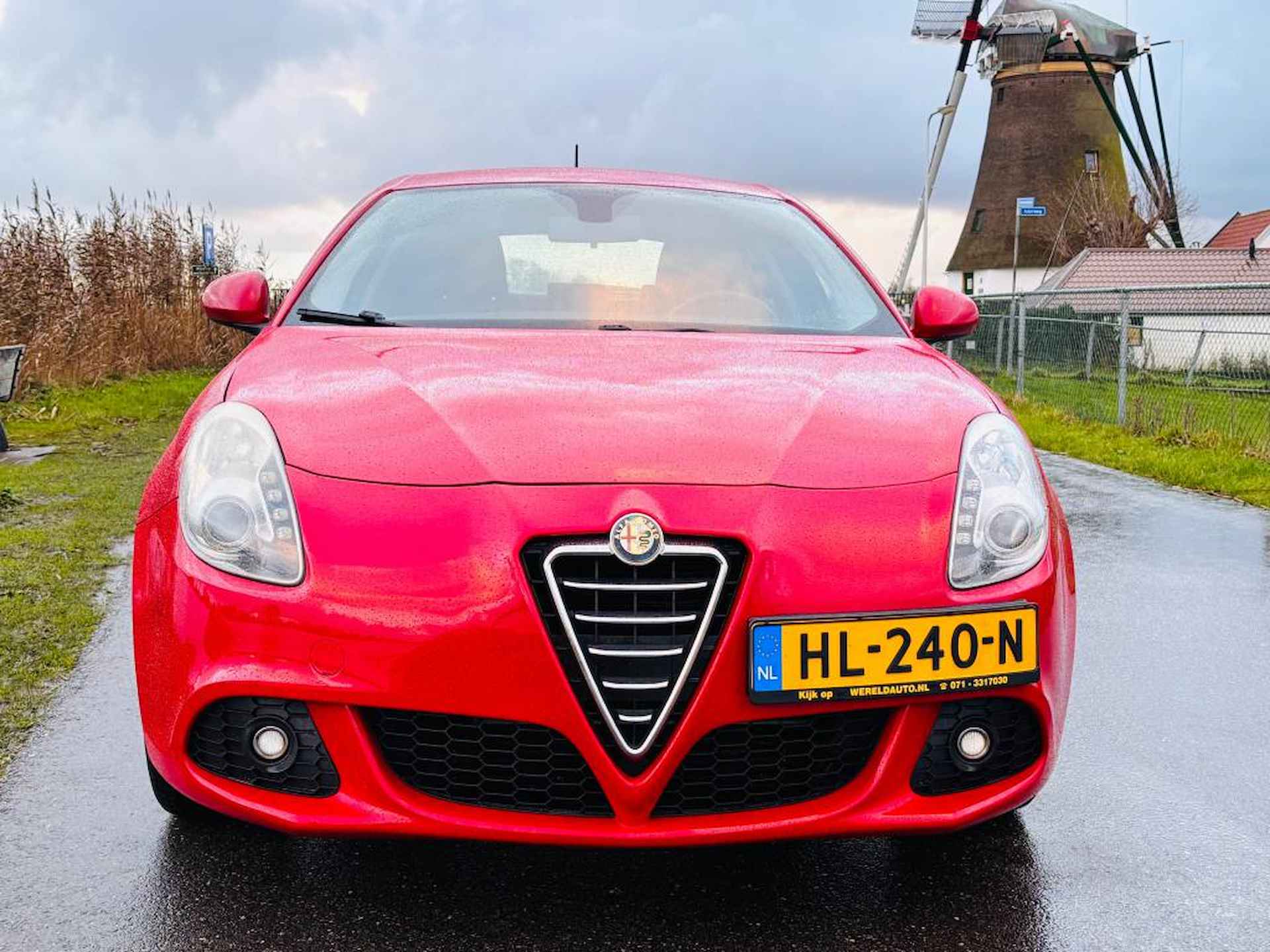 Alfa Romeo Giulietta 1.4 T Distinctive - 2/15