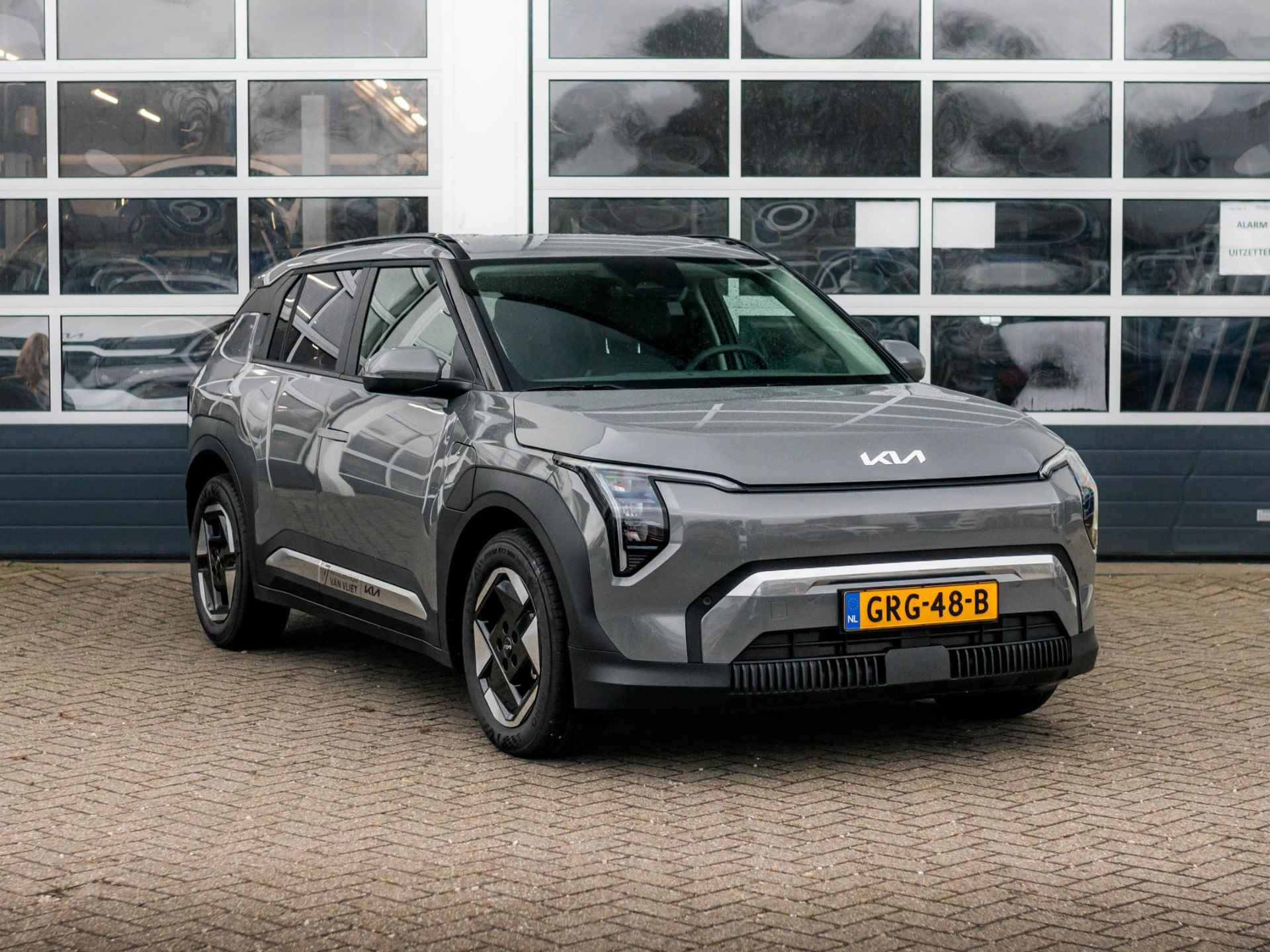 Kia EV3 Plus 81.4 kWh Demonstratie auto direct beschikbaar - 3/30