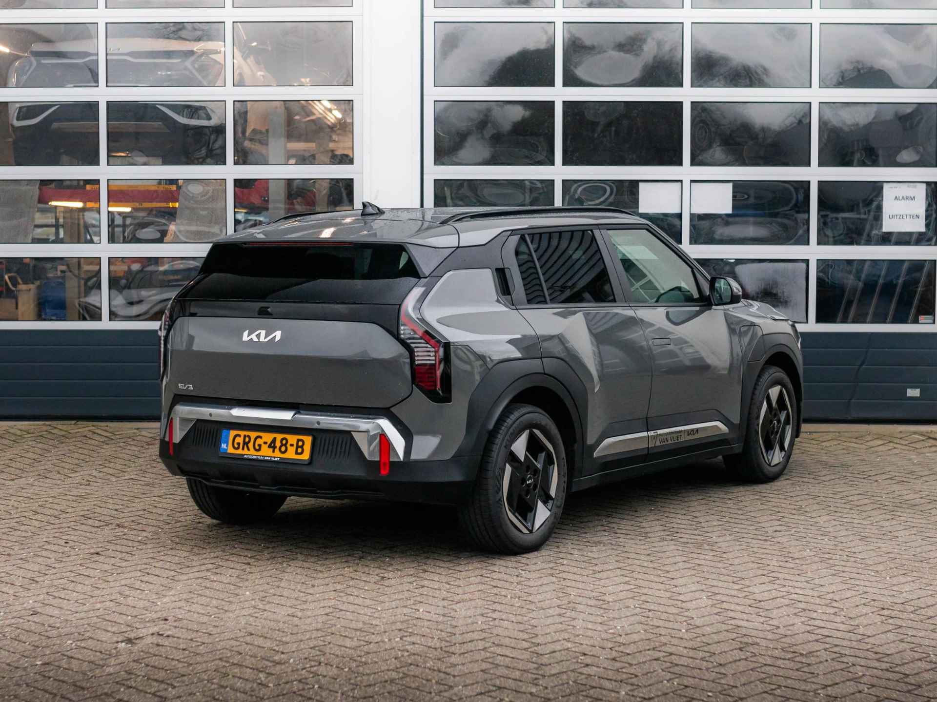 Kia EV3 Plus 81.4 kWh Demonstratie auto direct beschikbaar - 5/30