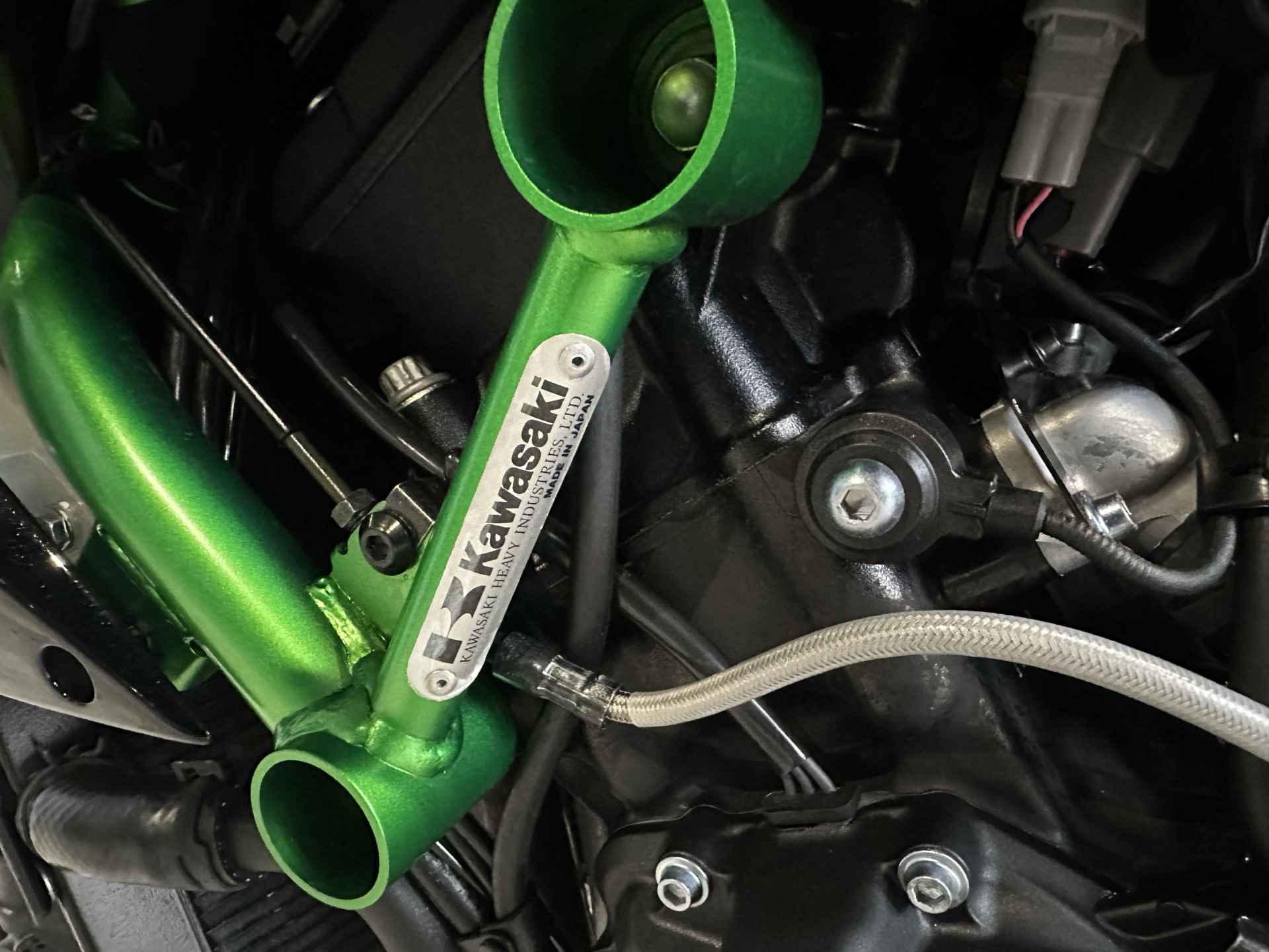 Kawasaki Z H2 SE SUPERCHARGED | MIVV uitlaat | ABS | NL Motor | Lage tellerstand | Nieuwstaat - 24/26