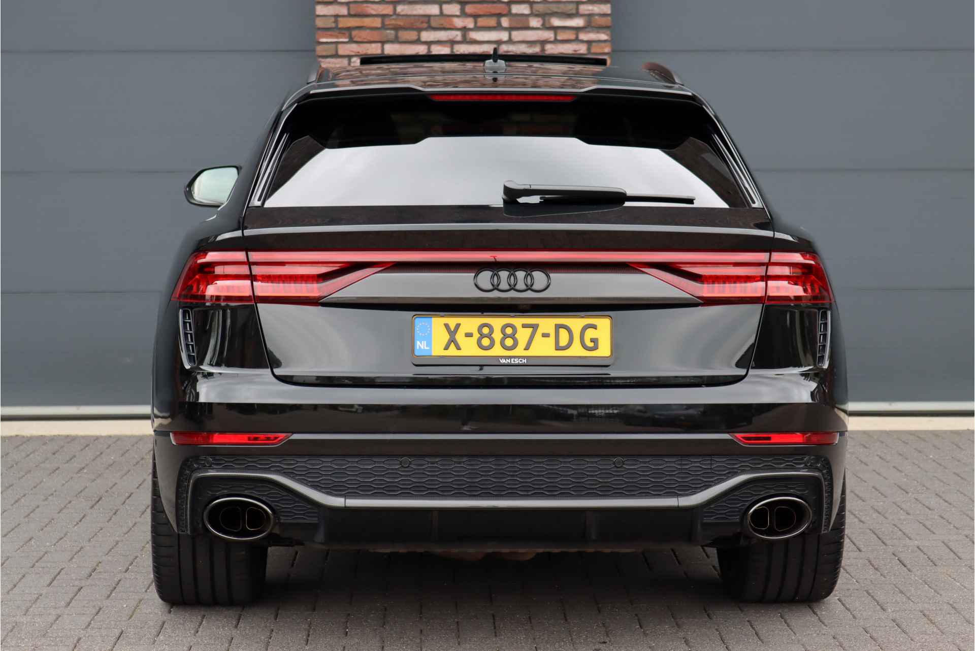 Audi Q8 4.0 TFSI RSQ8 Quattro Aut8 | 600pk | Keramisch | Carbon | B&O | Adaptive Cruise Control | Trekhaak | Panoramadak | Verwarmd Stuurwiel | Massage | Memory | Standkachel | Ventilatie | HUD | - 16/53