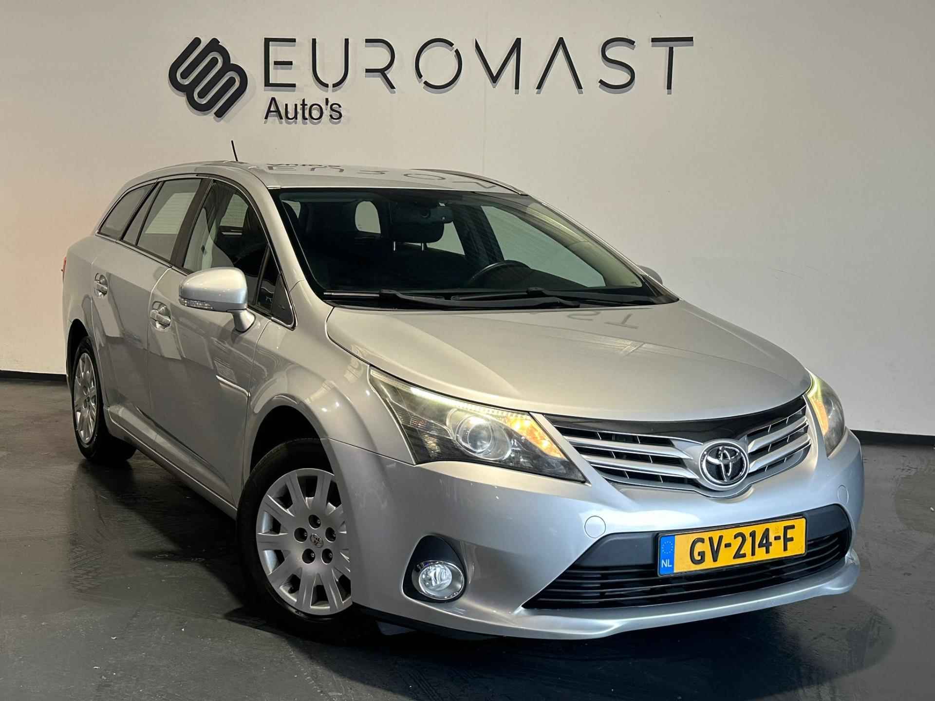 Toyota Avensis Wagon 1.8 VVTi Business Automaat Navi Cruise Airco Camera Trekhaak Nieuwe Apk - 6/23