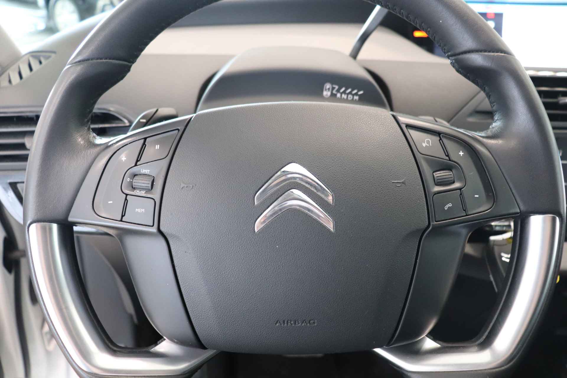 Citroën Grand C4 Spacetourer 1.2 SHINE | AUTOMAAT | NAVI | 7 PERSOONS | DEALERONDERHOUDEN | - 21/28