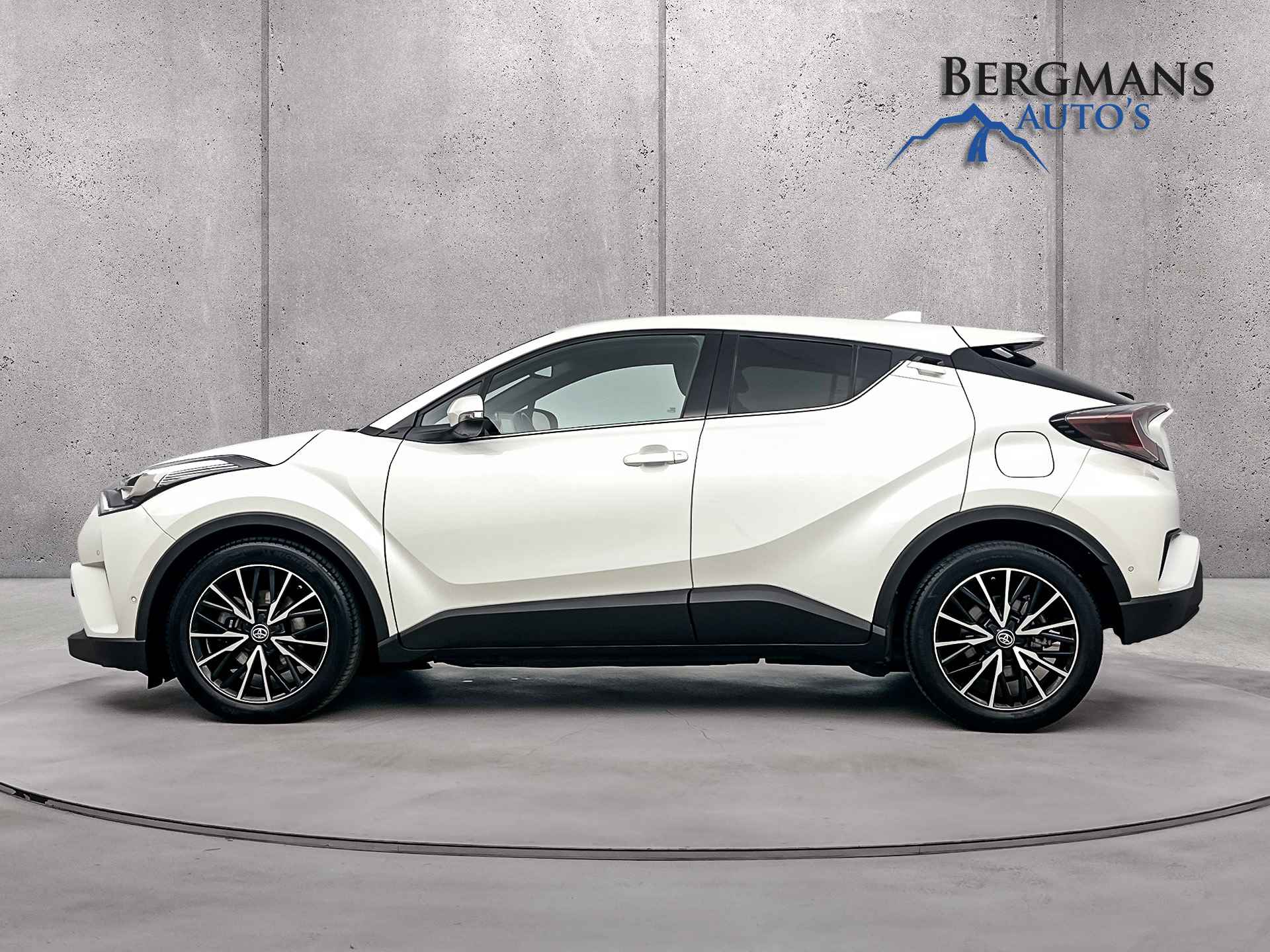 Toyota C-HR 1.8 Hybrid Executive // LEDER // KEYLESS // - 10/28