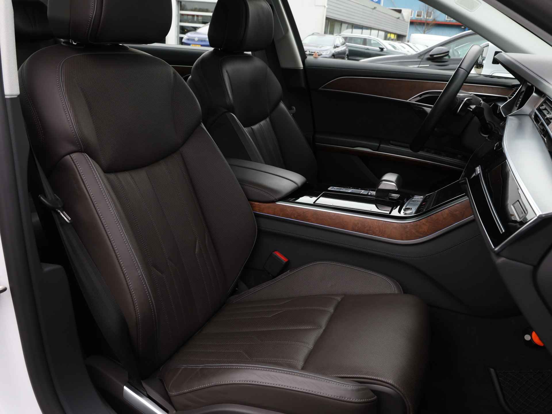 Audi A8 50 TDI quattro 286pk | B&O | Pano | 360° camera | Stoelventilatie/-massage | Servo | Keyless | Elek. geh. stoelen | Dodehoek | Luchtvering - 8/60