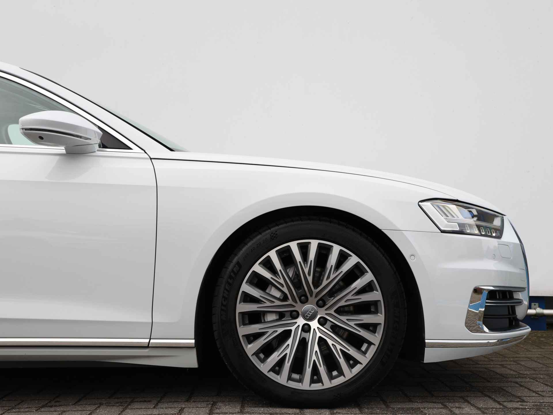 Audi A8 50 TDI quattro 286pk | B&O | Pano | 360° camera | Stoelventilatie/-massage | Servo | Keyless | Elek. geh. stoelen | Dodehoek | Luchtvering - 20/60