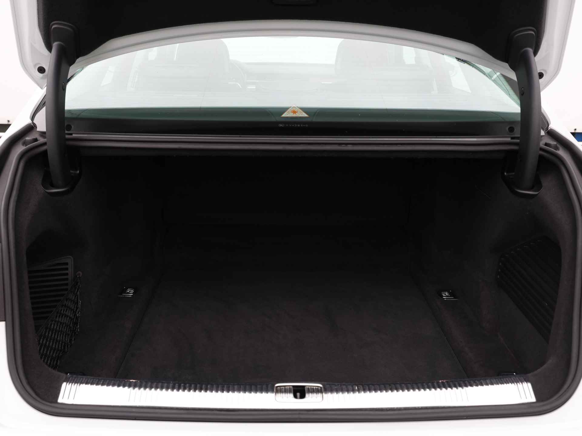 Audi A8 50 TDI quattro 286pk | B&O | Pano | 360° camera | Stoelventilatie/-massage | Servo | Keyless | Elek. geh. stoelen | Dodehoek | Luchtvering - 30/60