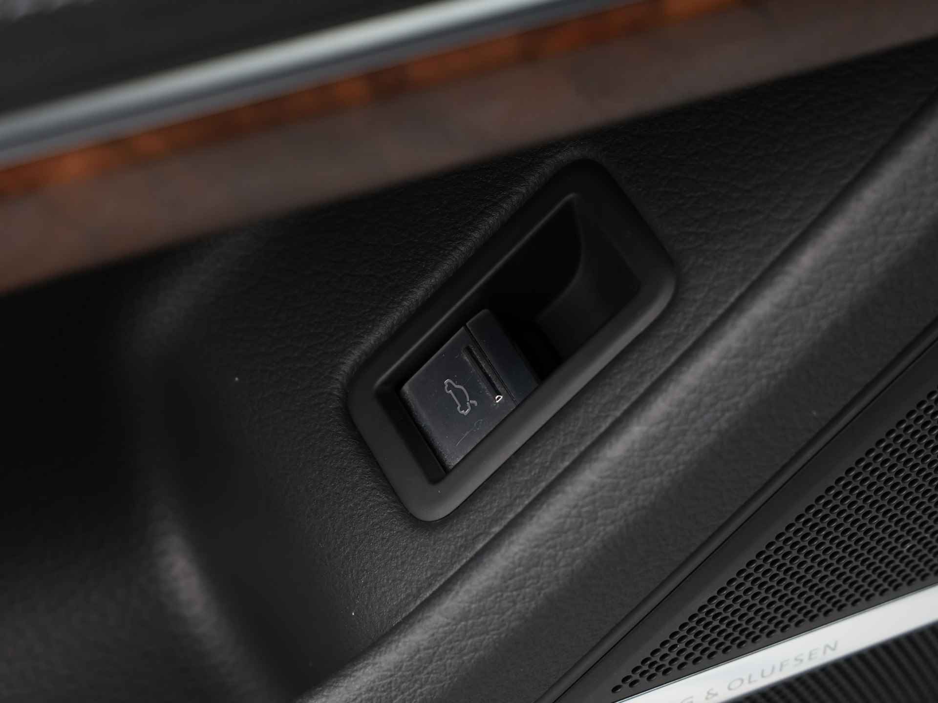 Audi A8 50 TDI quattro 286pk | B&O | Pano | 360° camera | Stoelventilatie/-massage | Servo | Keyless | Elek. geh. stoelen | Dodehoek | Luchtvering - 46/60