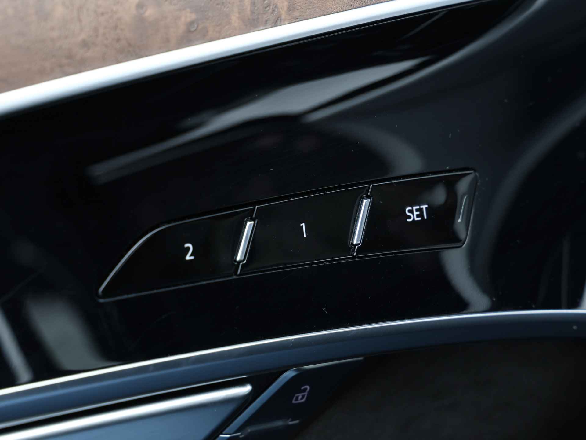 Audi A8 50 TDI quattro 286pk | B&O | Pano | 360° camera | Stoelventilatie/-massage | Servo | Keyless | Elek. geh. stoelen | Dodehoek | Luchtvering - 49/60