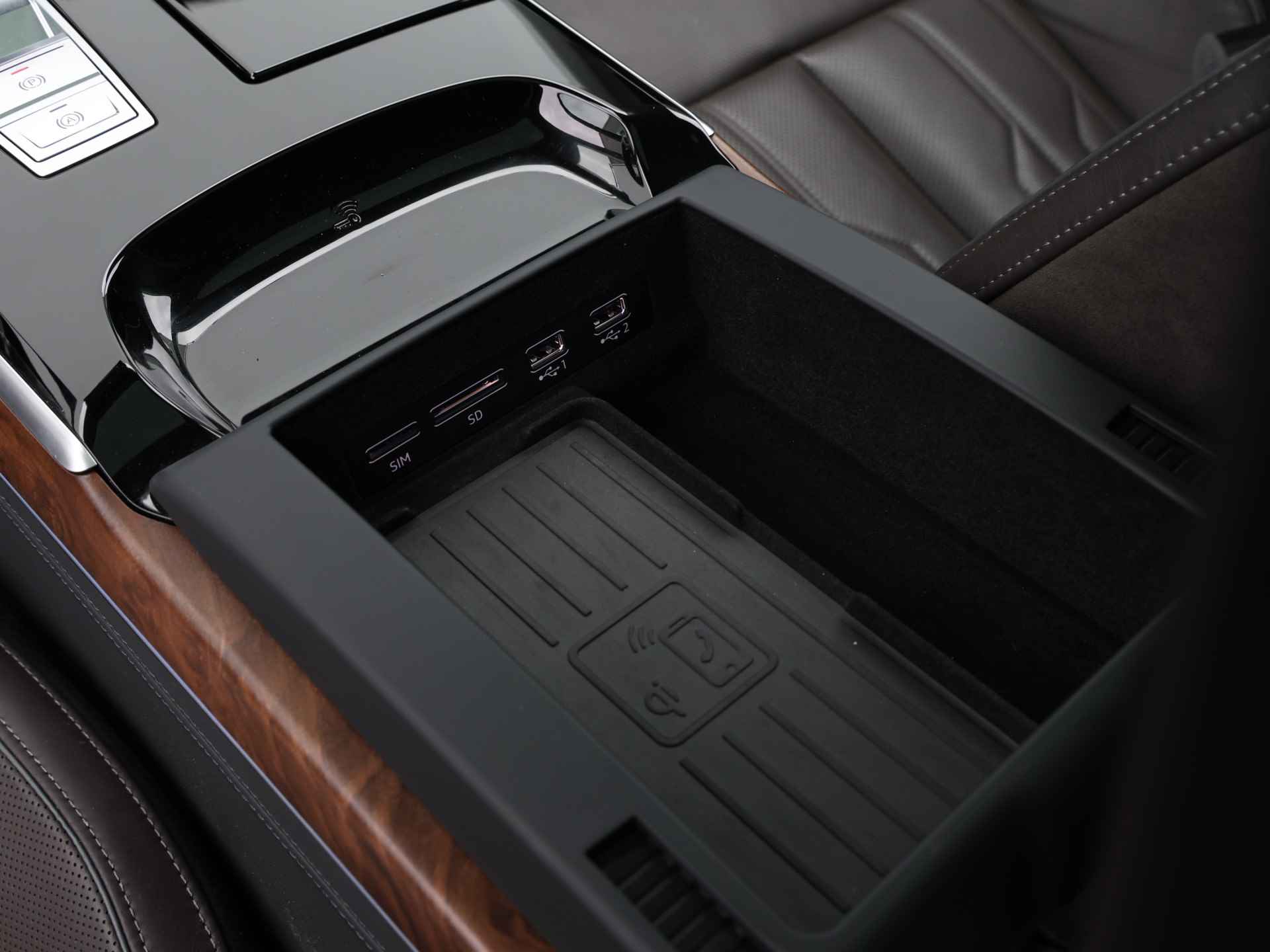 Audi A8 50 TDI quattro 286pk | B&O | Pano | 360° camera | Stoelventilatie/-massage | Servo | Keyless | Elek. geh. stoelen | Dodehoek | Luchtvering - 58/60
