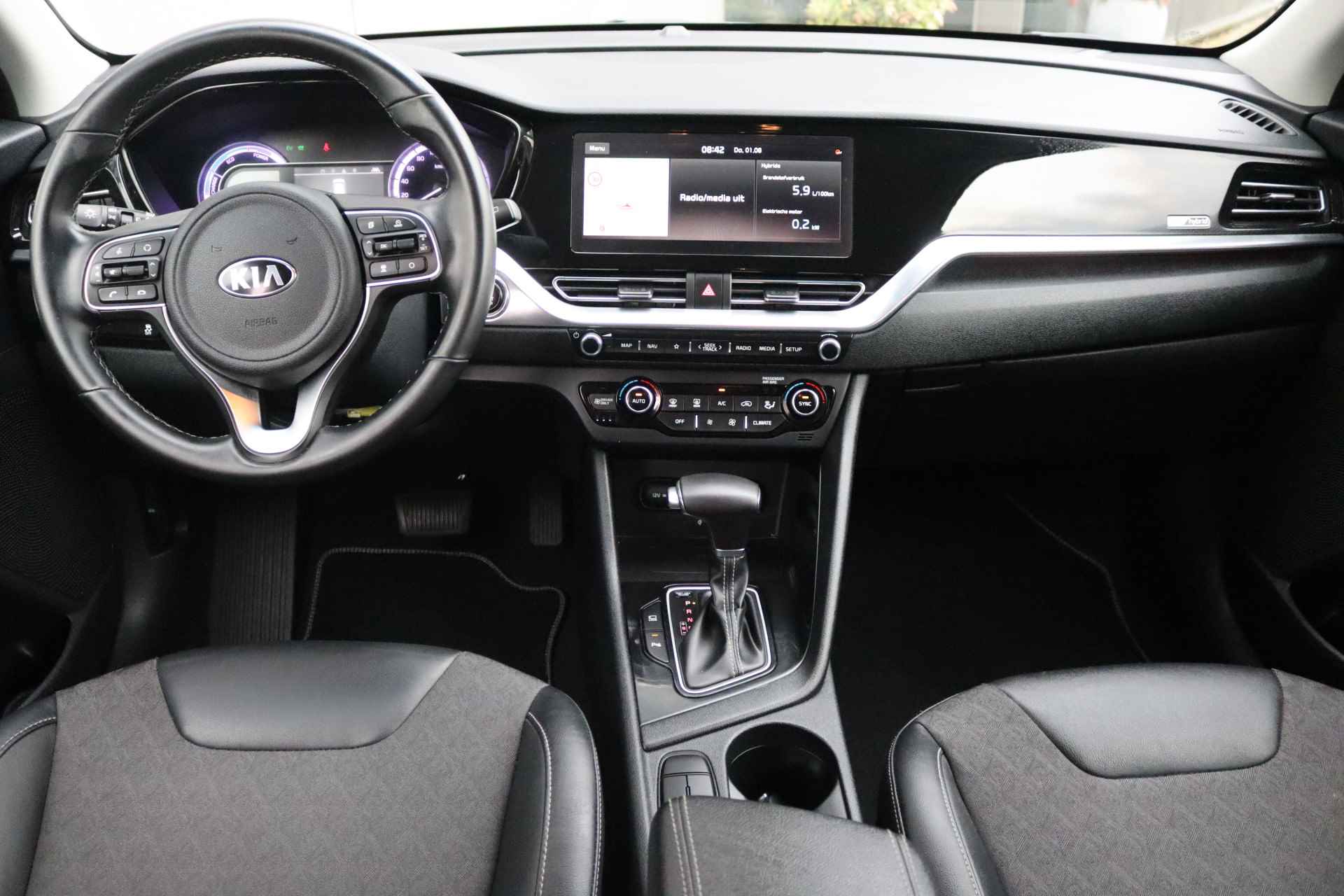 Kia Niro 1.6 GDi Hybrid DynamicLine Navigatie/Camera/Adaptive-cruise/Parkeerhulp - 6/33