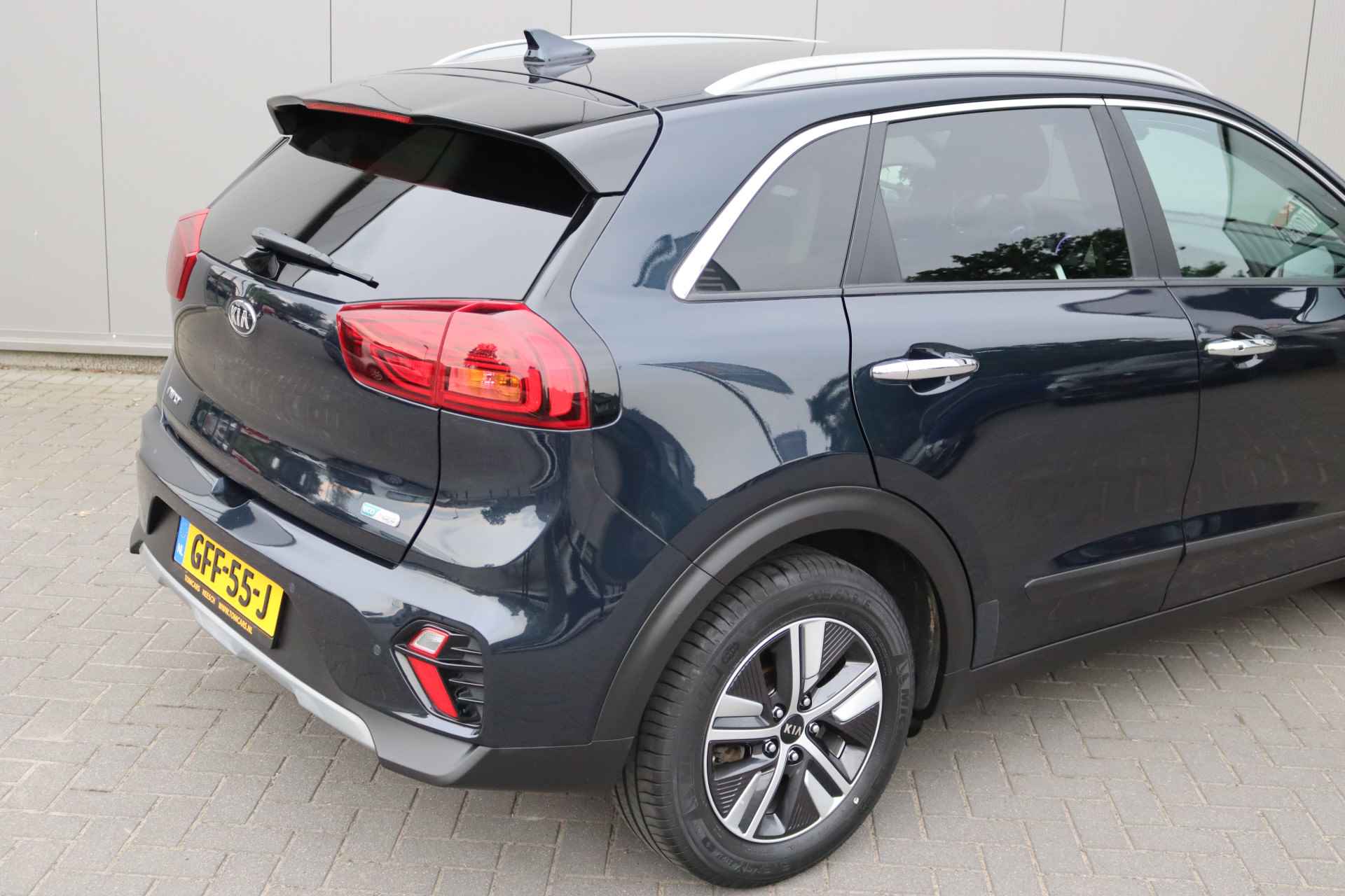 Kia Niro 1.6 GDi Hybrid DynamicLine Navigatie/Camera/Adaptive-cruise/Parkeerhulp - 11/33