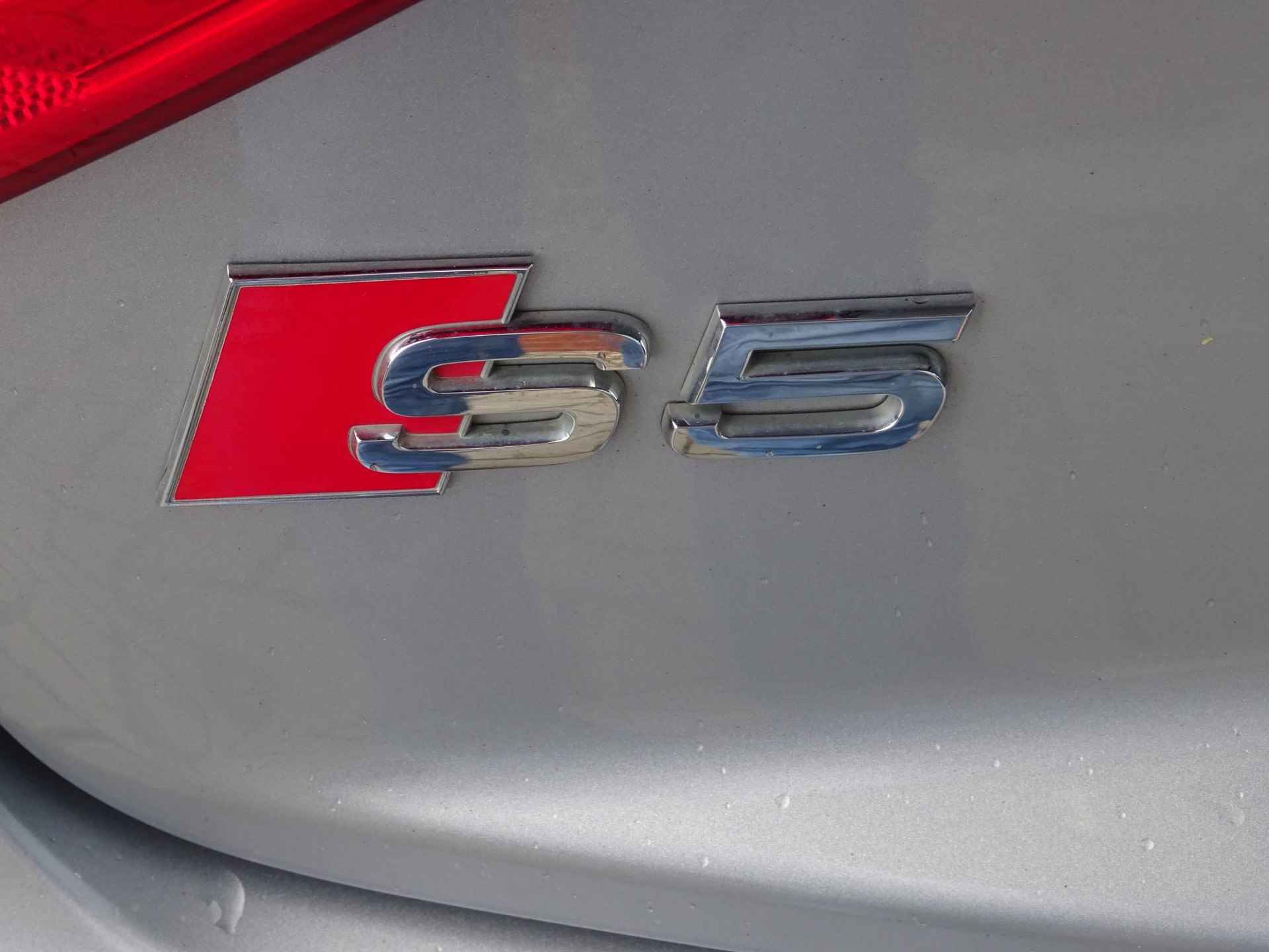 Audi S5 3.0 TFSI S5 quattro 333PK | Panoramadak | Leder | Keyless entry + start | 19 Inch LM | Navigatie | Xenon | Camera | PDC V + A | - 15/36