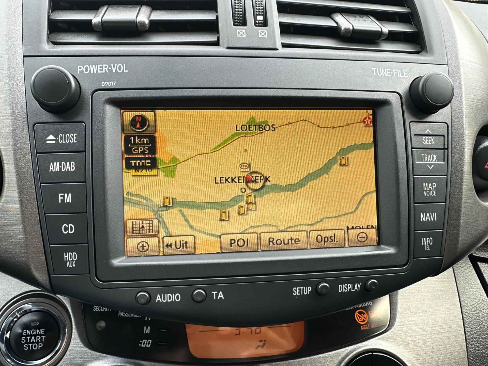 Toyota RAV4 2.2 D-4D Executive Business Navi Airco Stoelverwarming Cruise Schuifdak Trekhaak Nieuwe Apk - 15/25