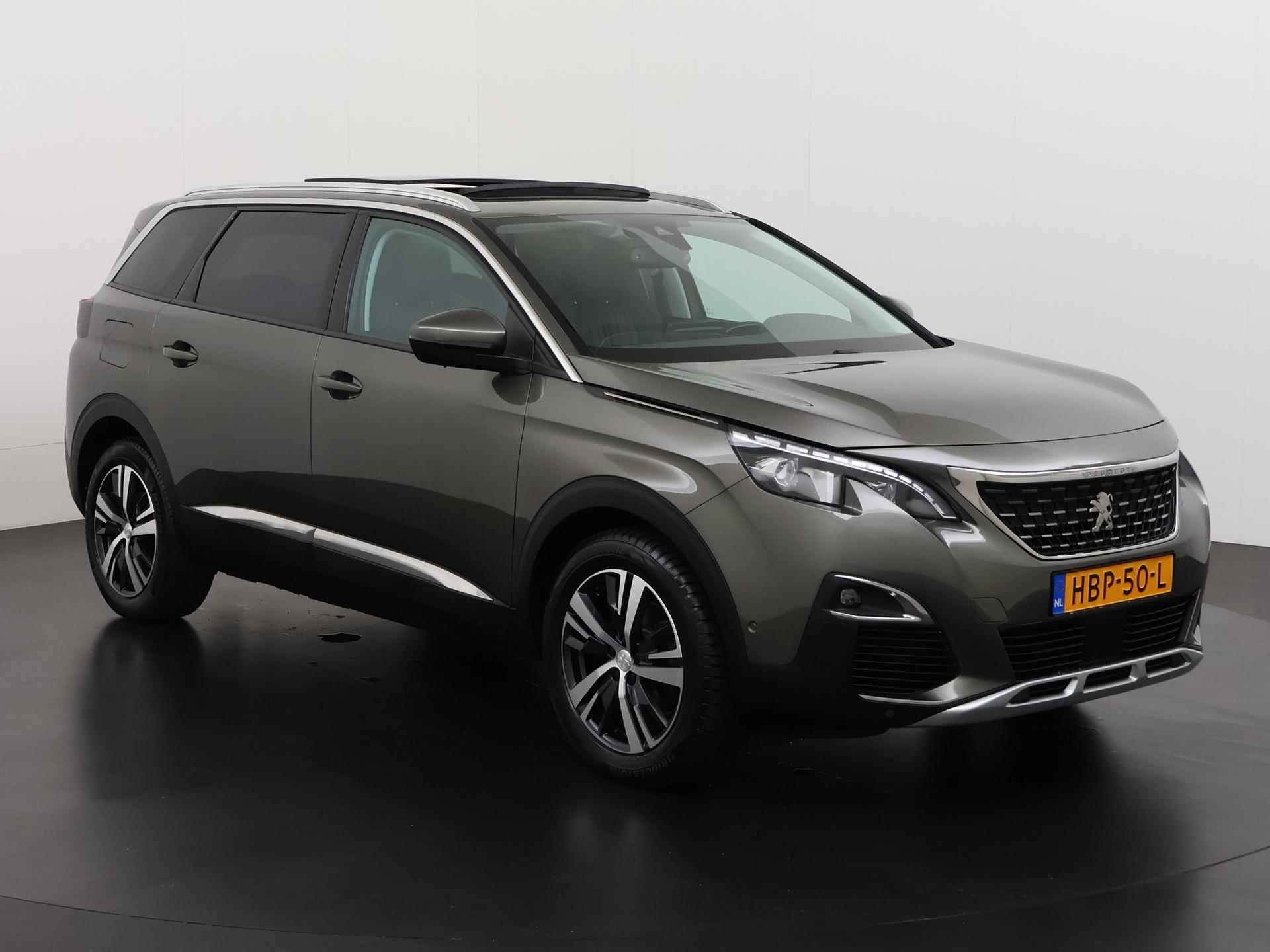 Peugeot 5008 1.2 PureTech Allure 7 persooons | Panoramadak | Trekhaak | Camera | Zondag Open! - 30/41