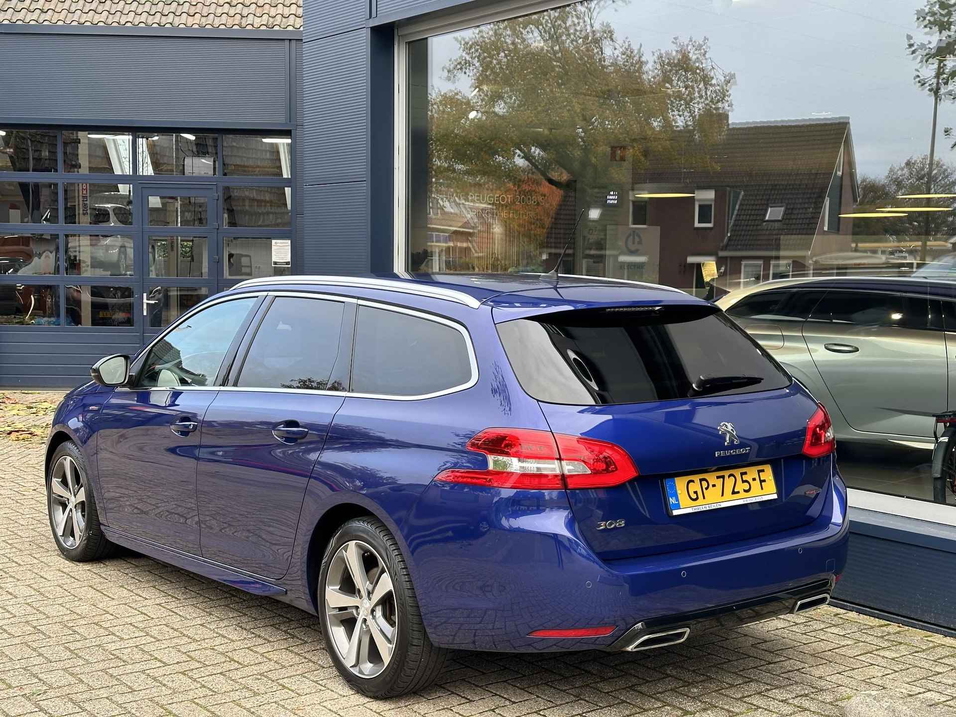 Peugeot 308 SW 1.2 Turbo 130 PK GT-line | Sportieve Uitvoering | Alcantara Bekleding | Navigatie | Full LED Verlichting | Camera | Parkeersensoren | 17 Inch Lichtmetalen Velgen | Cruise Control | Climate Control | - 4/57